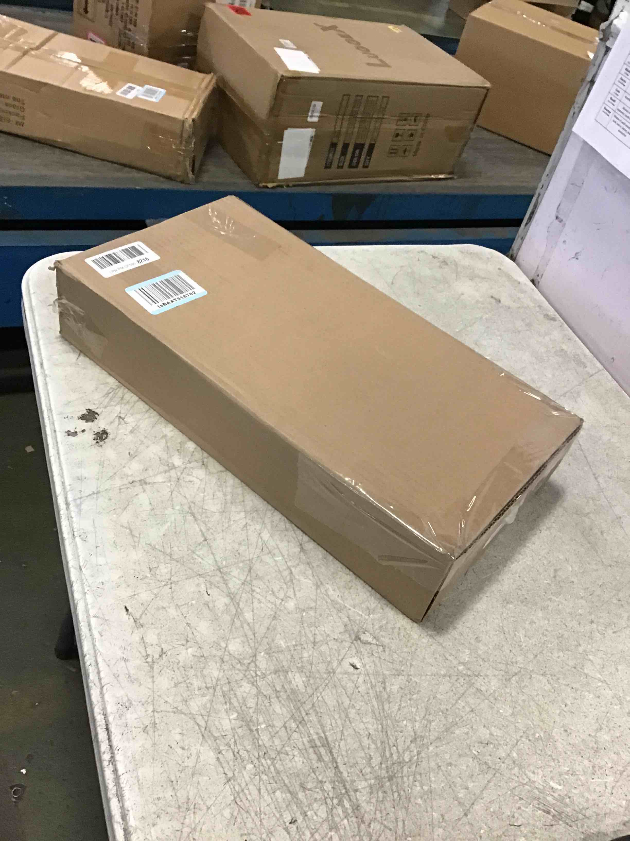 https://s3.amazonaws.com/lotting-images-prod/bidfta/PPE1834329_1733158723865.jpeg