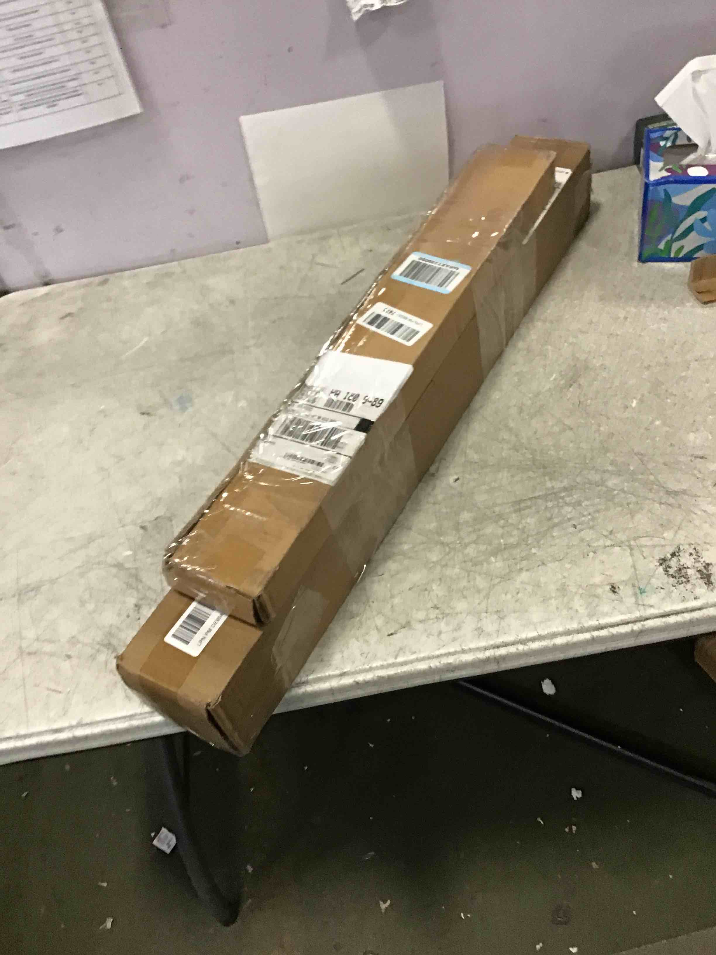 https://s3.amazonaws.com/lotting-images-prod/bidfta/PPE1834353_1733165658716.jpeg