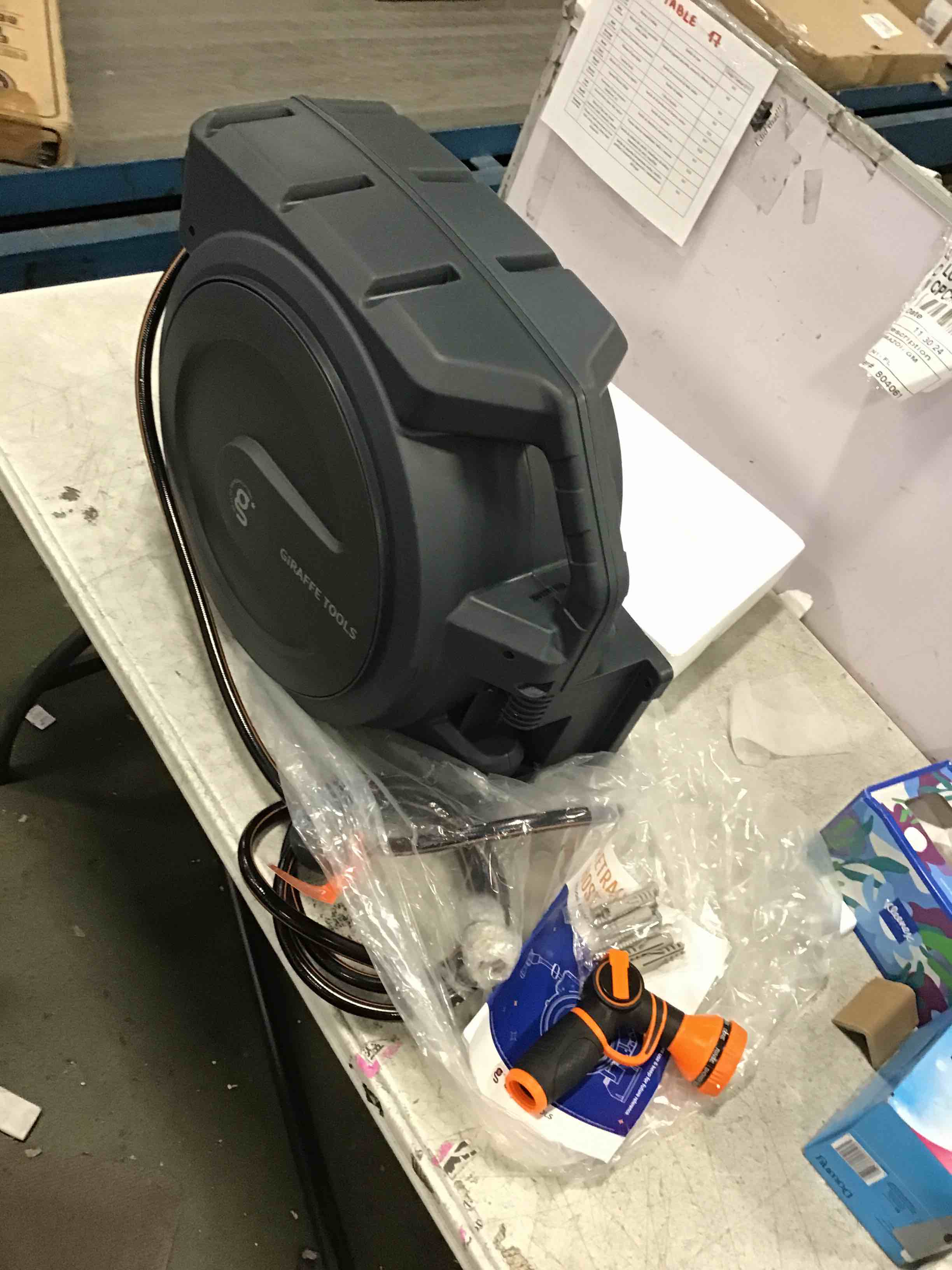 https://s3.amazonaws.com/lotting-images-prod/bidfta/PPE1834382_1733173387439.jpeg