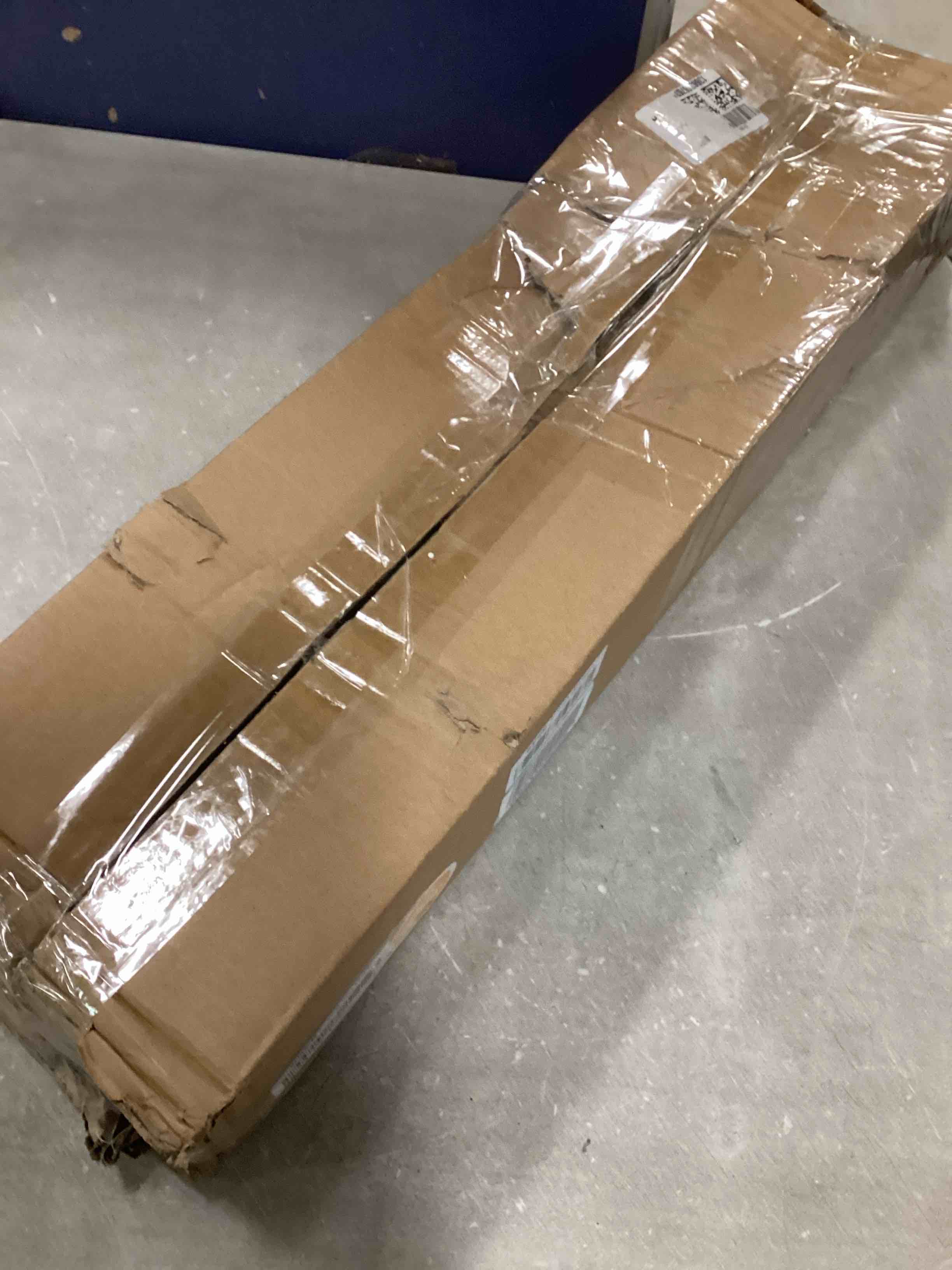 https://s3.amazonaws.com/lotting-images-prod/bidfta/PPE1834763_1734357274928.jpeg