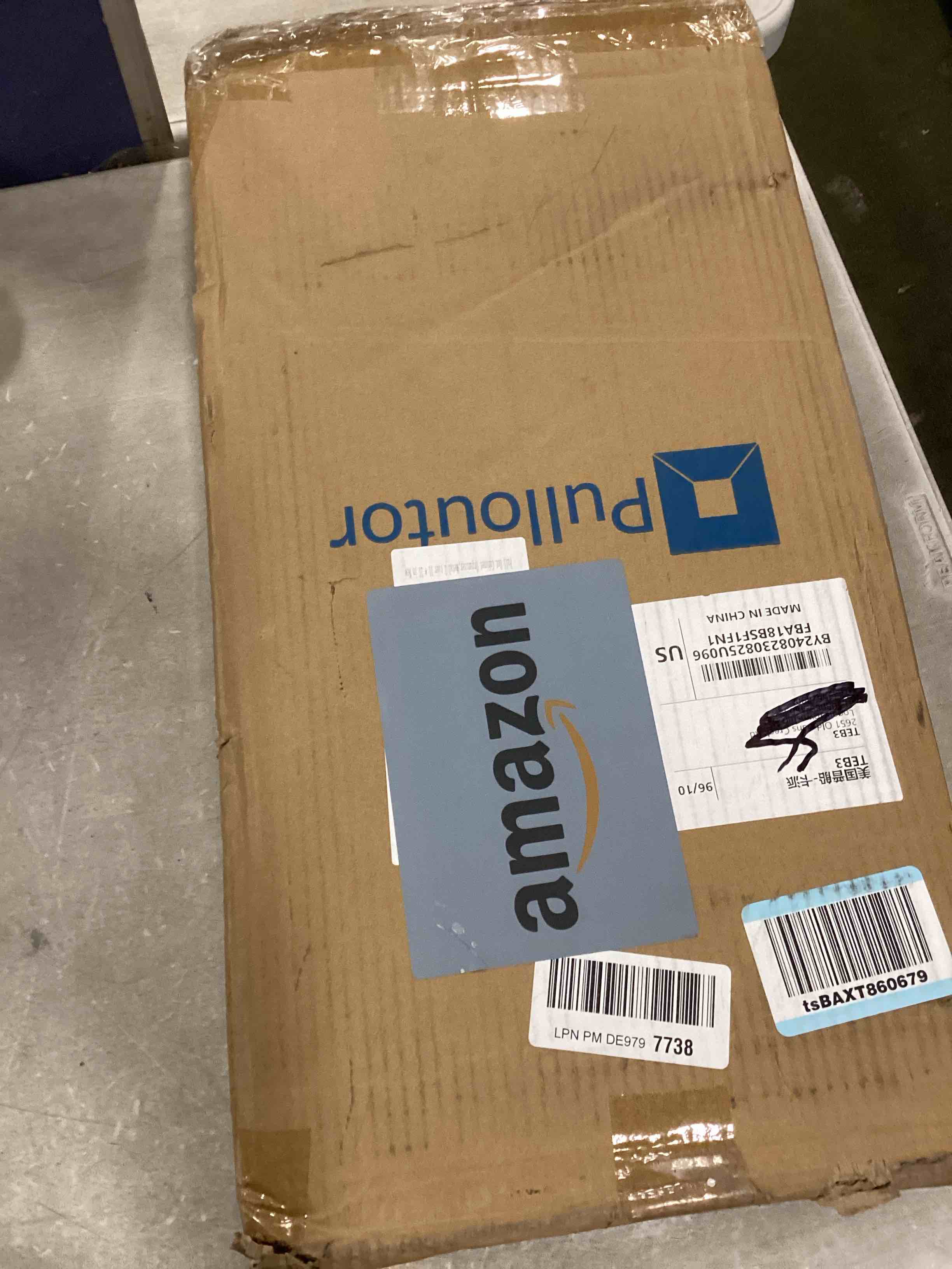 https://s3.amazonaws.com/lotting-images-prod/bidfta/PPE1834903_1734380635451.jpeg