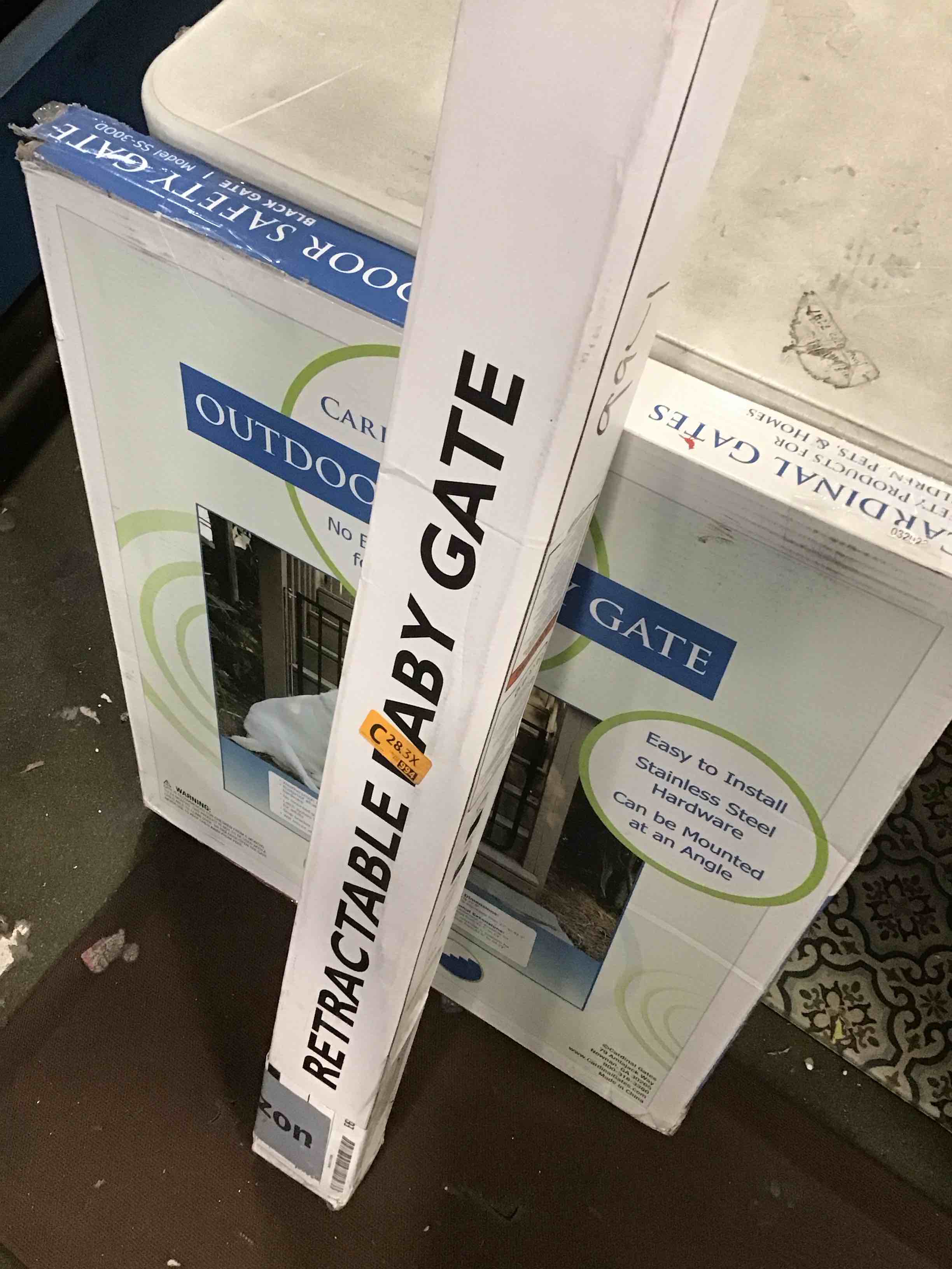 https://s3.amazonaws.com/lotting-images-prod/bidfta/PPE1835175_1734468318742.jpeg