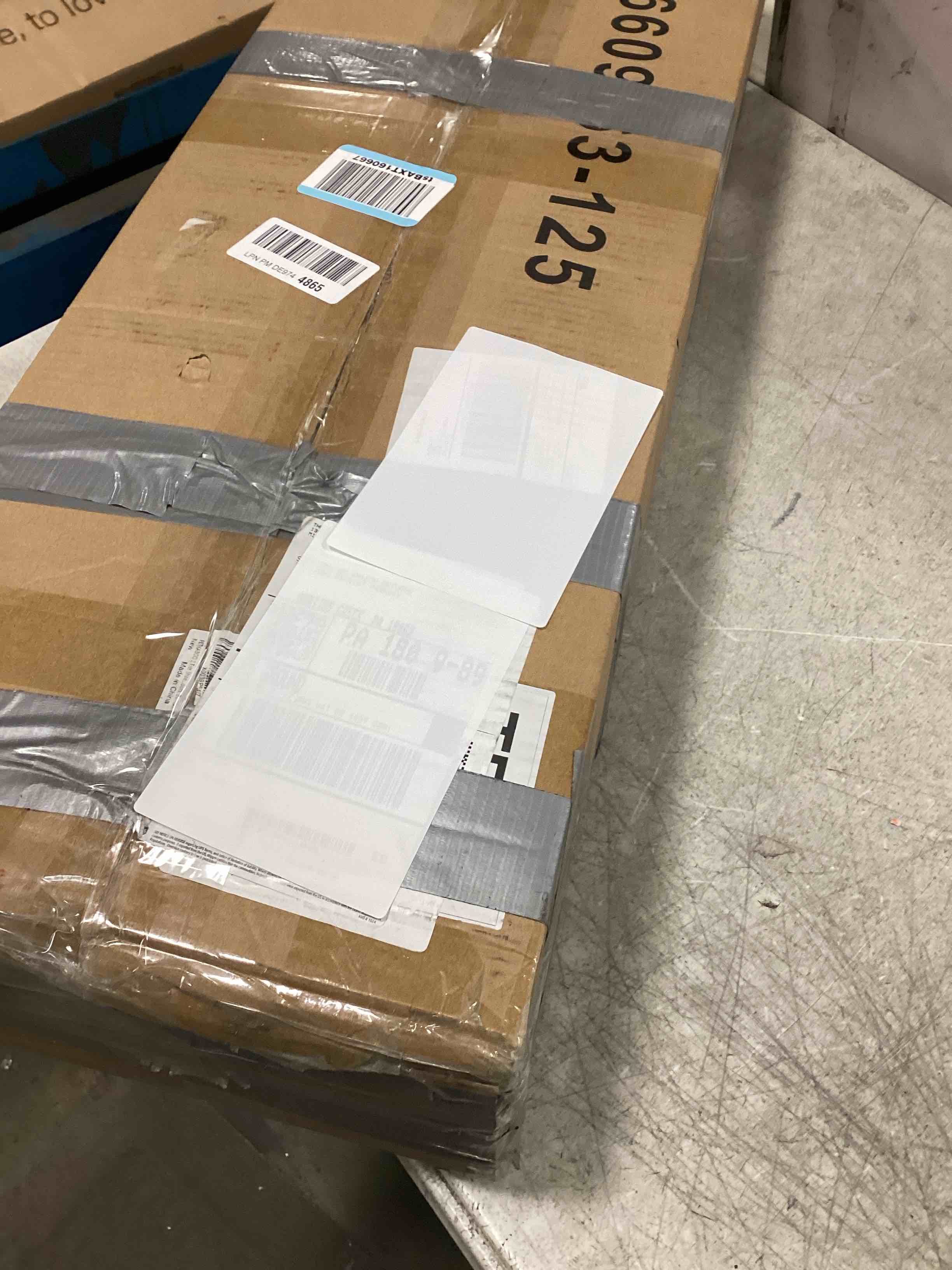 https://s3.amazonaws.com/lotting-images-prod/bidfta/PPE1835502_1734610731004.jpeg