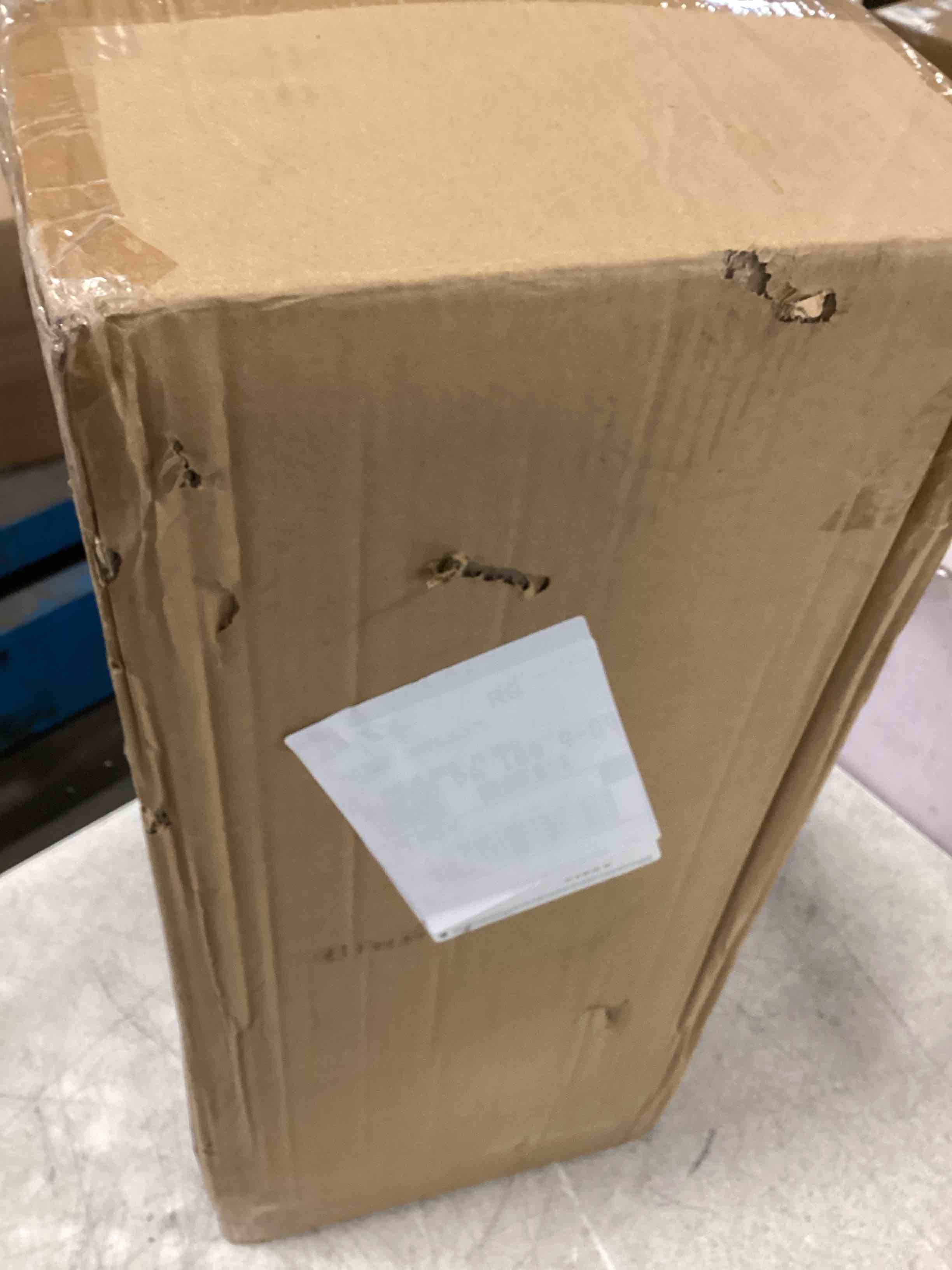 https://s3.amazonaws.com/lotting-images-prod/bidfta/PPE1835547_1734615850961.jpeg