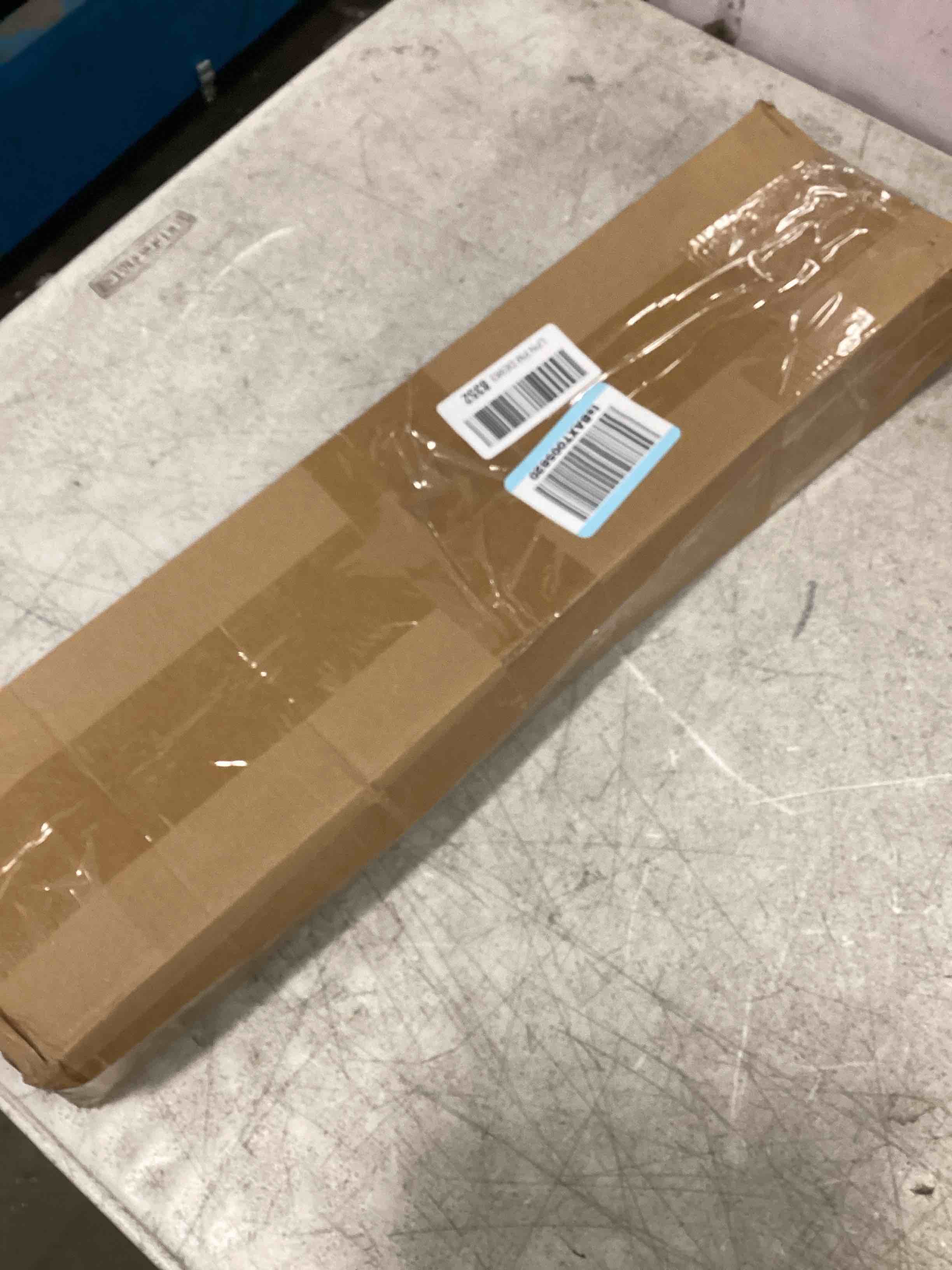 https://s3.amazonaws.com/lotting-images-prod/bidfta/PPE1835570_1734618686000.jpeg