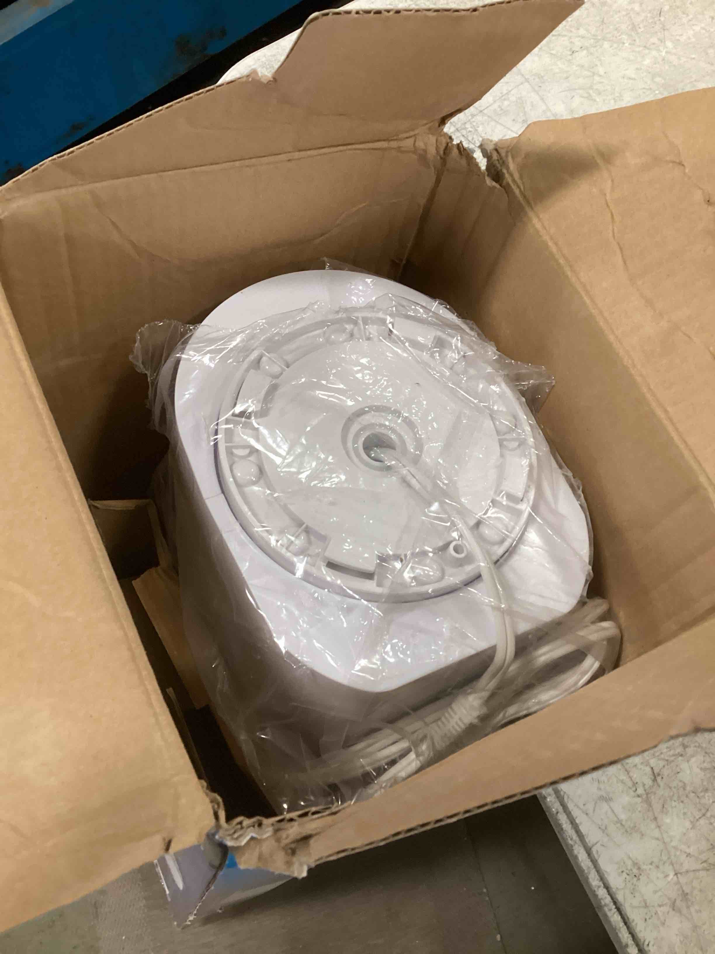 https://s3.amazonaws.com/lotting-images-prod/bidfta/PPE1835660_1734632867923.jpeg