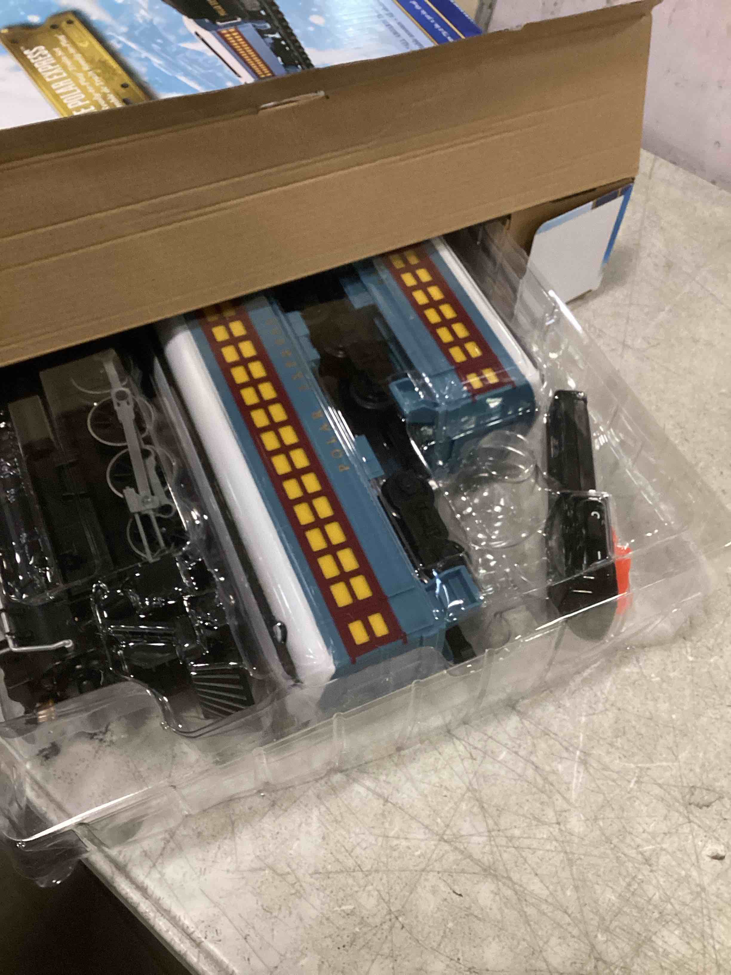 https://s3.amazonaws.com/lotting-images-prod/bidfta/PPE1835678_1734634670206.jpeg