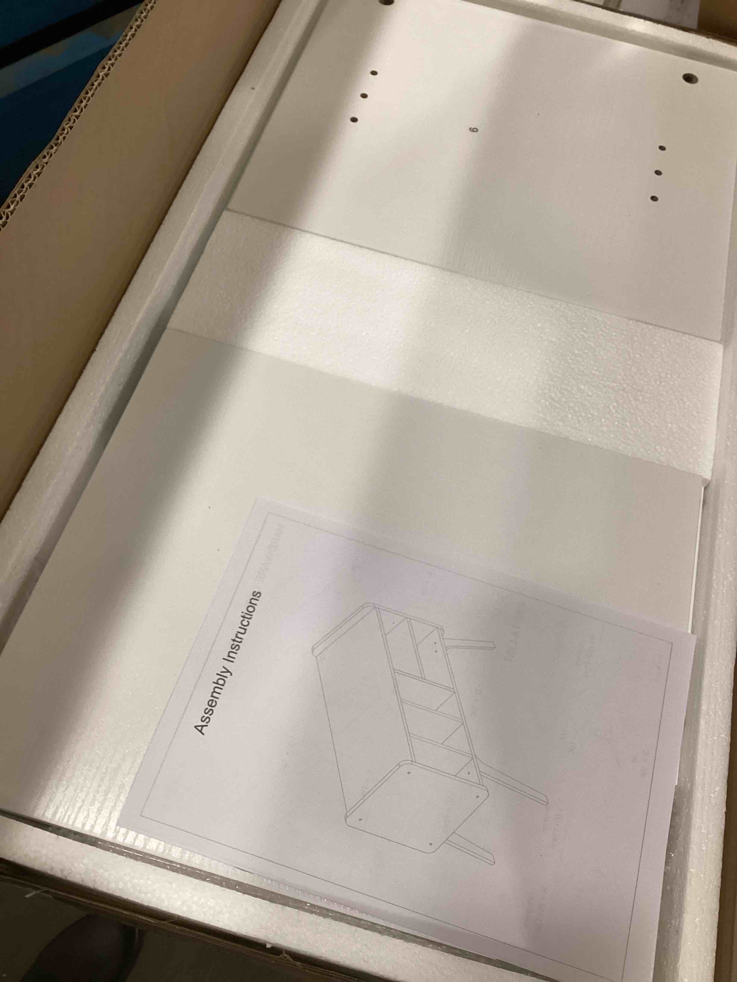 https://s3.amazonaws.com/lotting-images-prod/bidfta/PPE1835692_1734636329141.jpeg