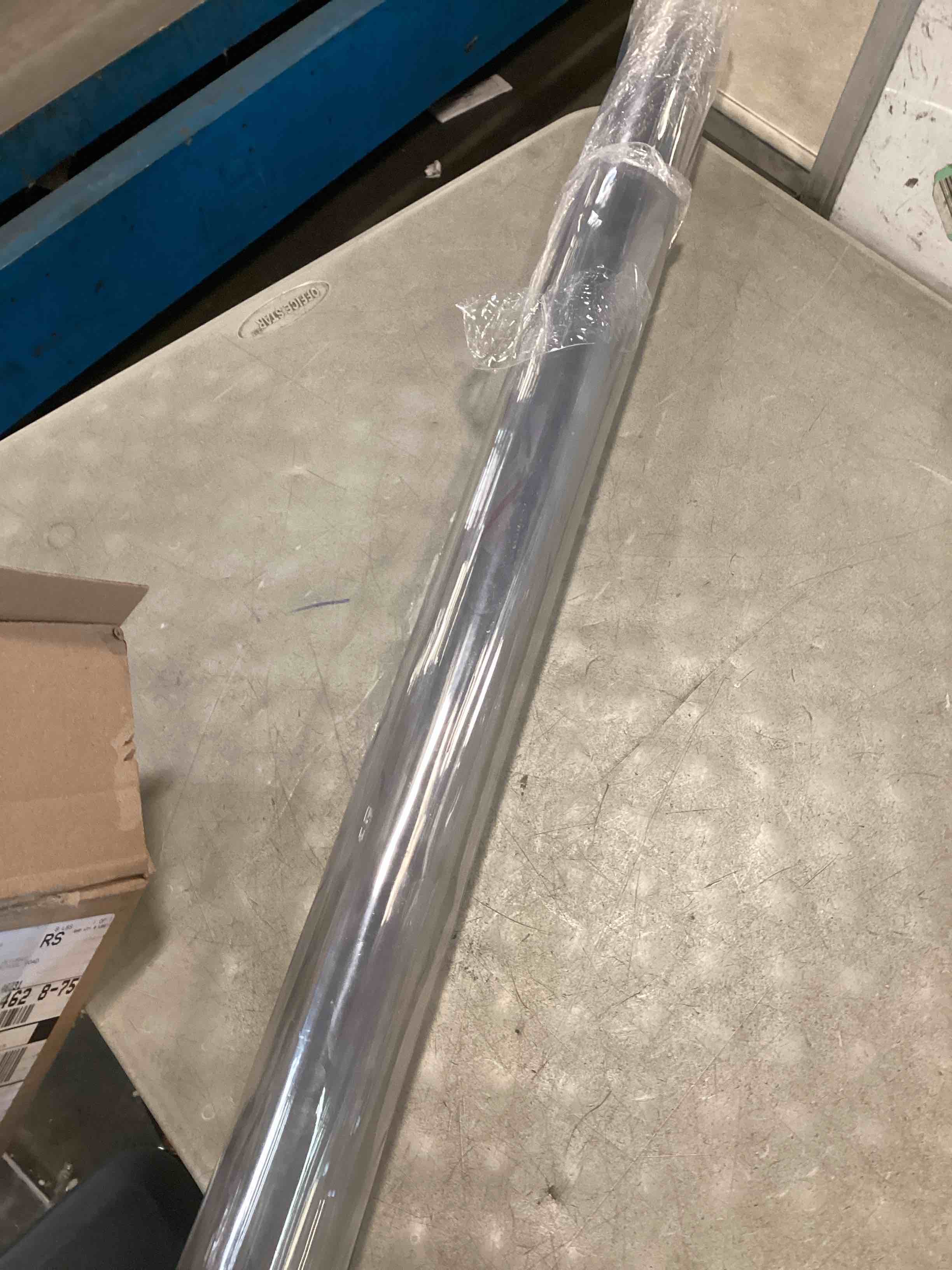 https://s3.amazonaws.com/lotting-images-prod/bidfta/PPE1836052_1734793723116.jpeg