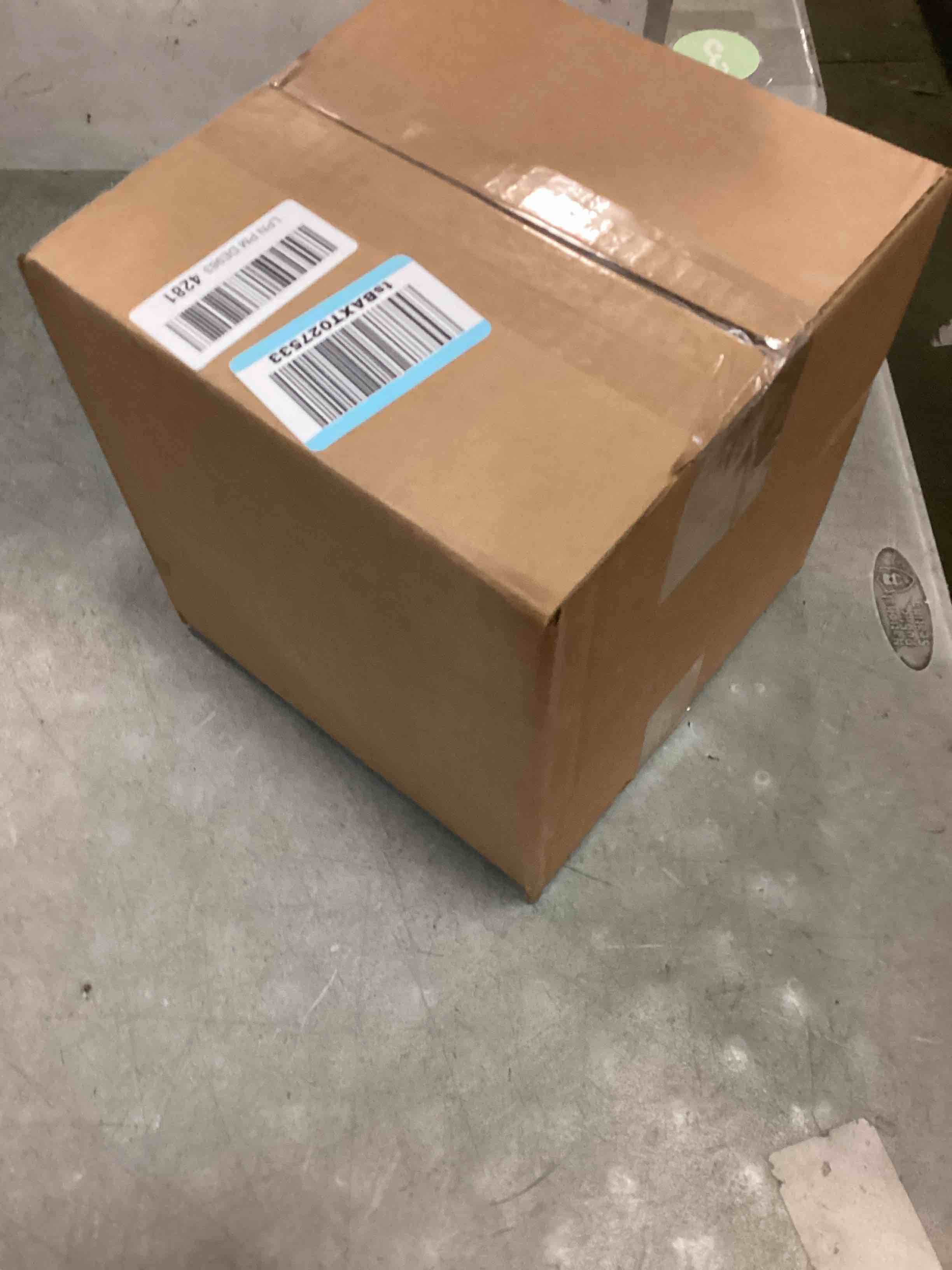 https://s3.amazonaws.com/lotting-images-prod/bidfta/PPE1836951_1735313439782.jpeg