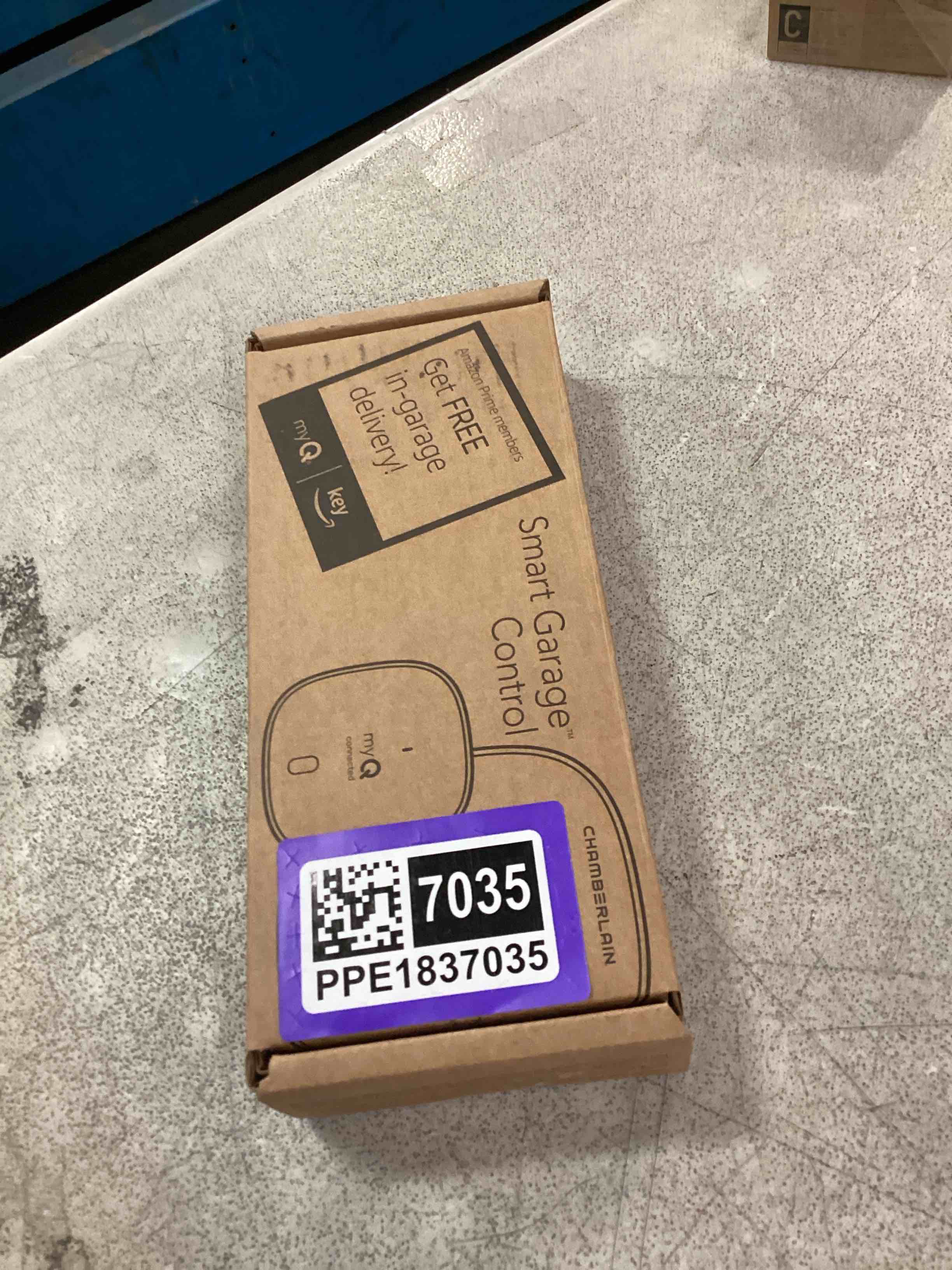 https://s3.amazonaws.com/lotting-images-prod/bidfta/PPE1837035_1732285207035.jpeg