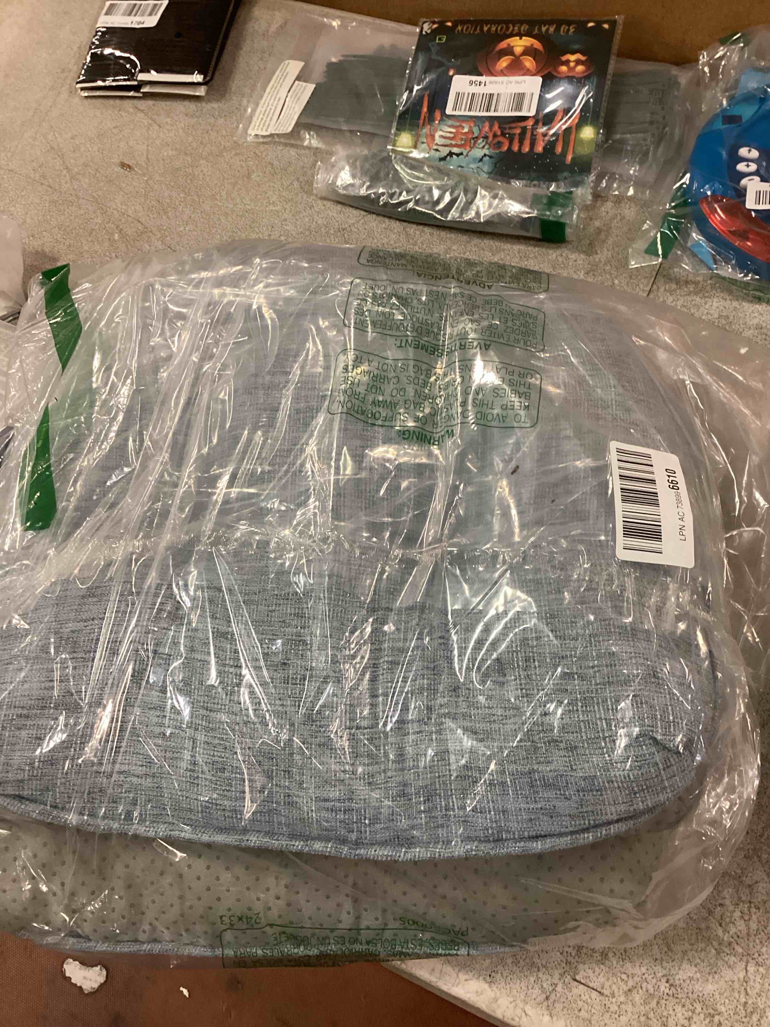 https://s3.amazonaws.com/lotting-images-prod/bidfta/PPE1837164_1732301705640.jpeg