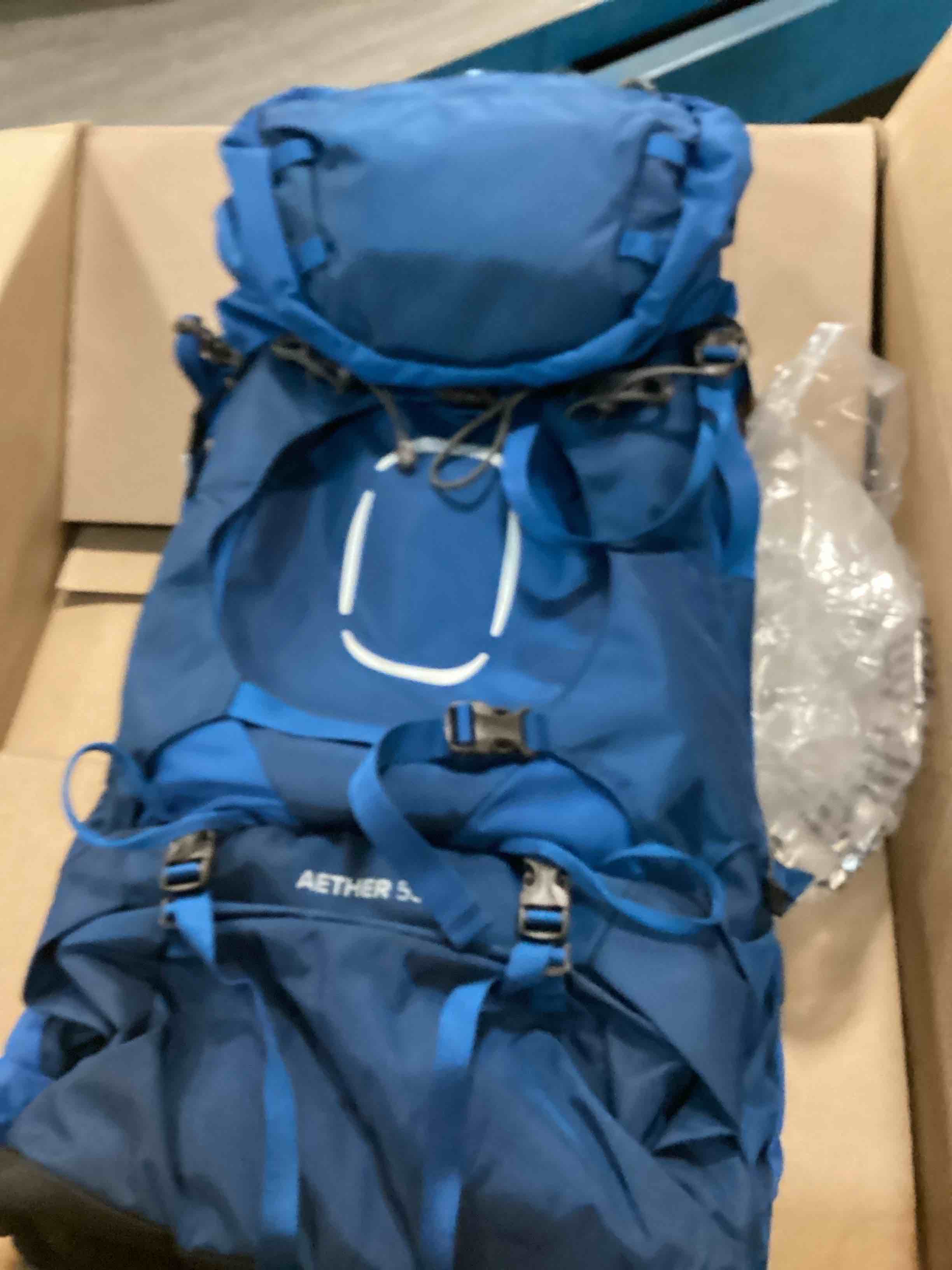 https://s3.amazonaws.com/lotting-images-prod/bidfta/PPE1838262_1735651811850.jpeg