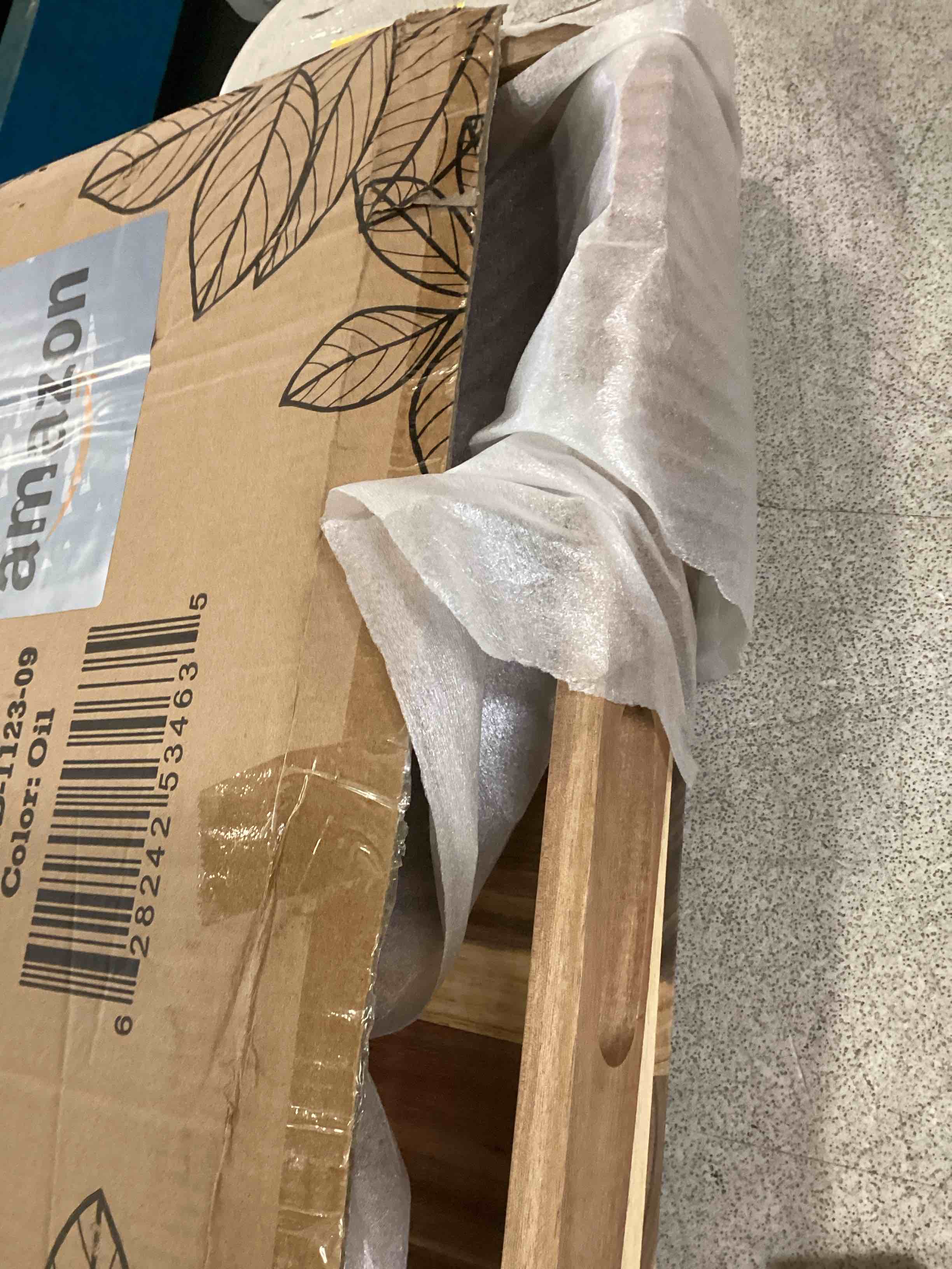 https://s3.amazonaws.com/lotting-images-prod/bidfta/PPE1838449_1735837819503.jpeg