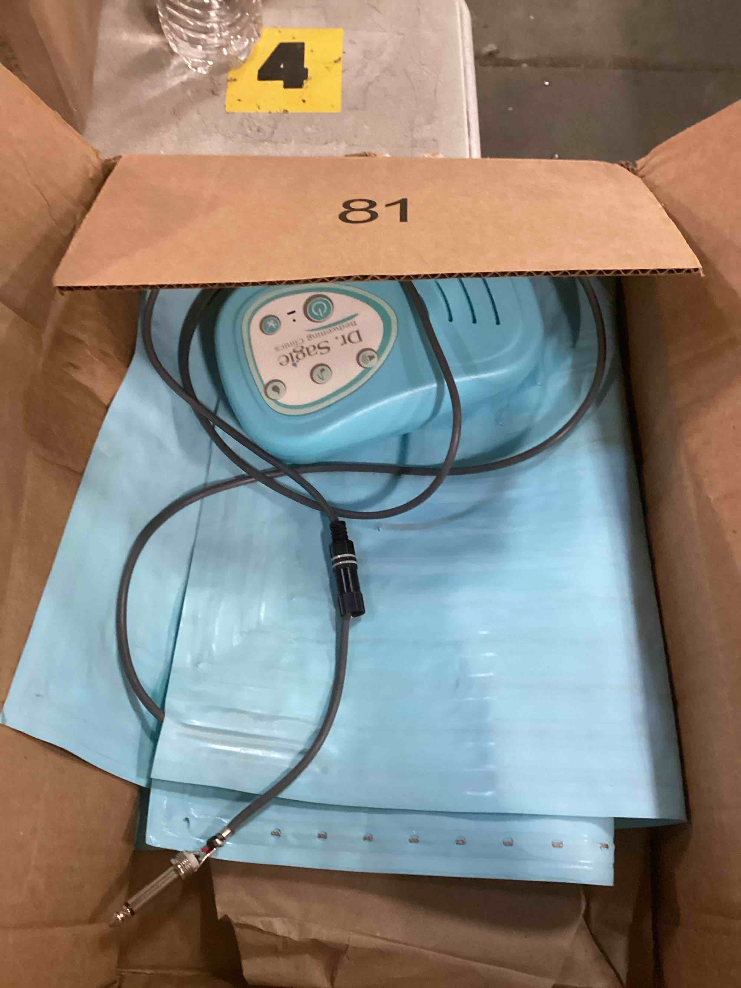 https://s3.amazonaws.com/lotting-images-prod/bidfta/PPE1838683_1735936853885.jpeg