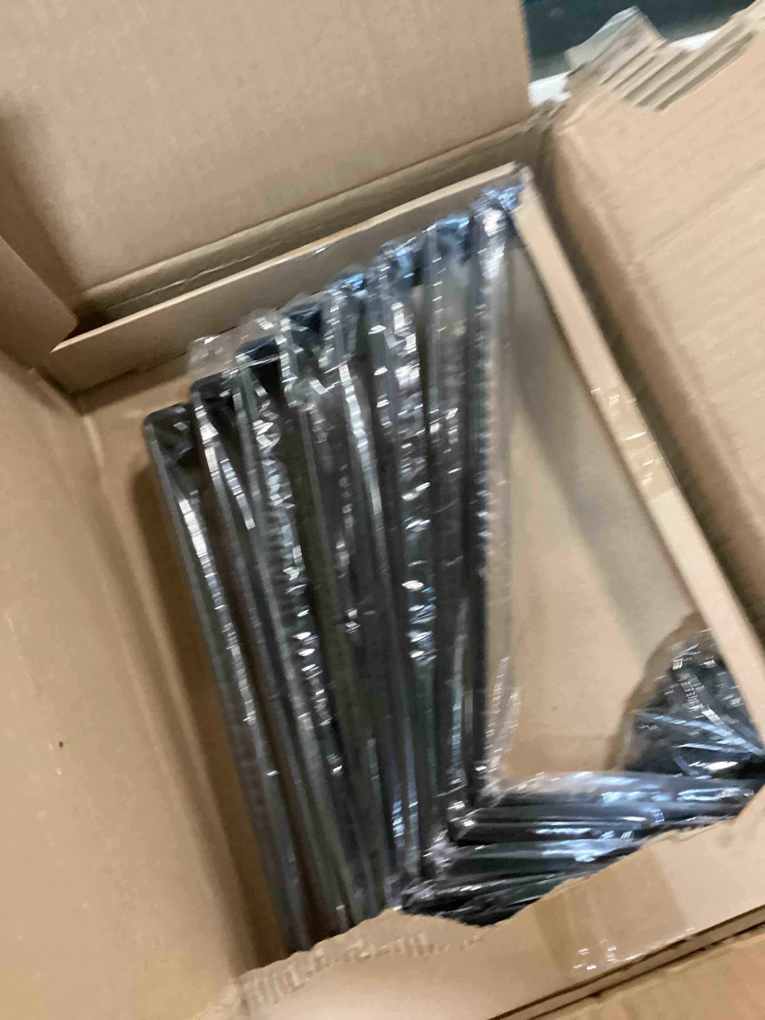 https://s3.amazonaws.com/lotting-images-prod/bidfta/PPE1838730_1736431232802.jpeg