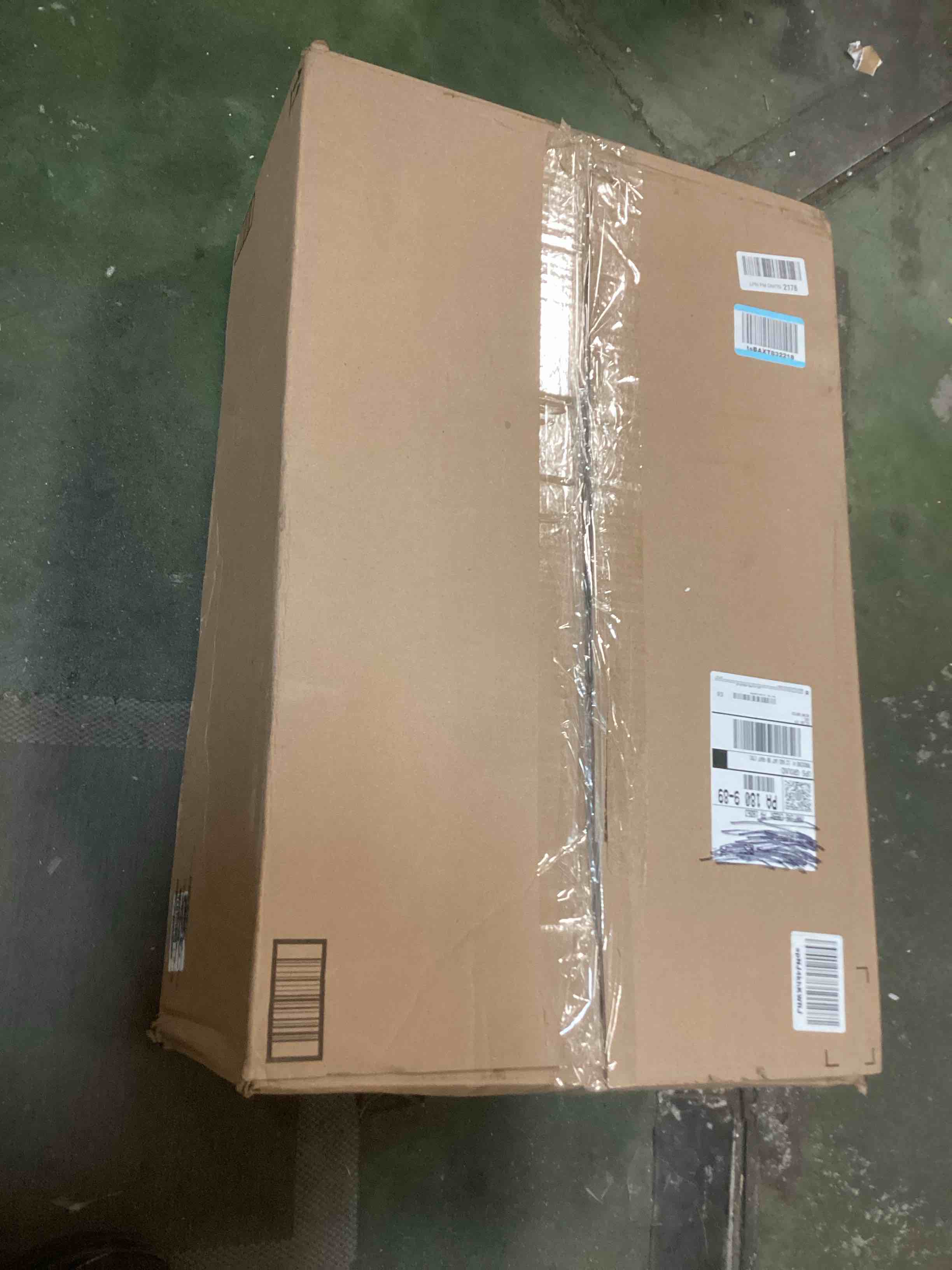 https://s3.amazonaws.com/lotting-images-prod/bidfta/PPE1839057_1736529139545.jpeg