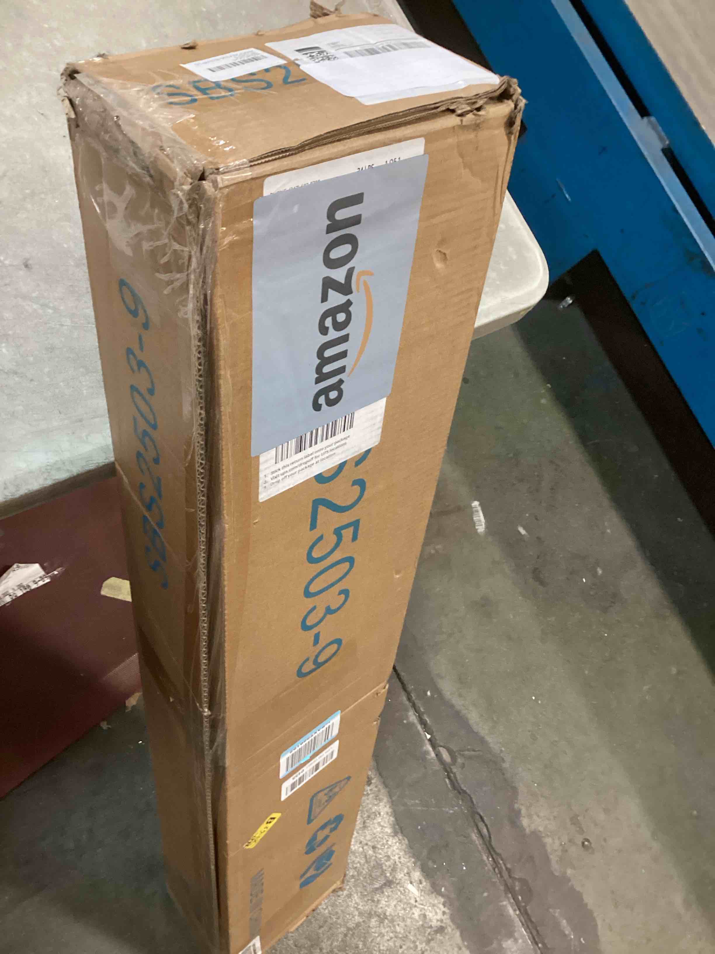 https://s3.amazonaws.com/lotting-images-prod/bidfta/PPE1839329_1736771031343.jpeg
