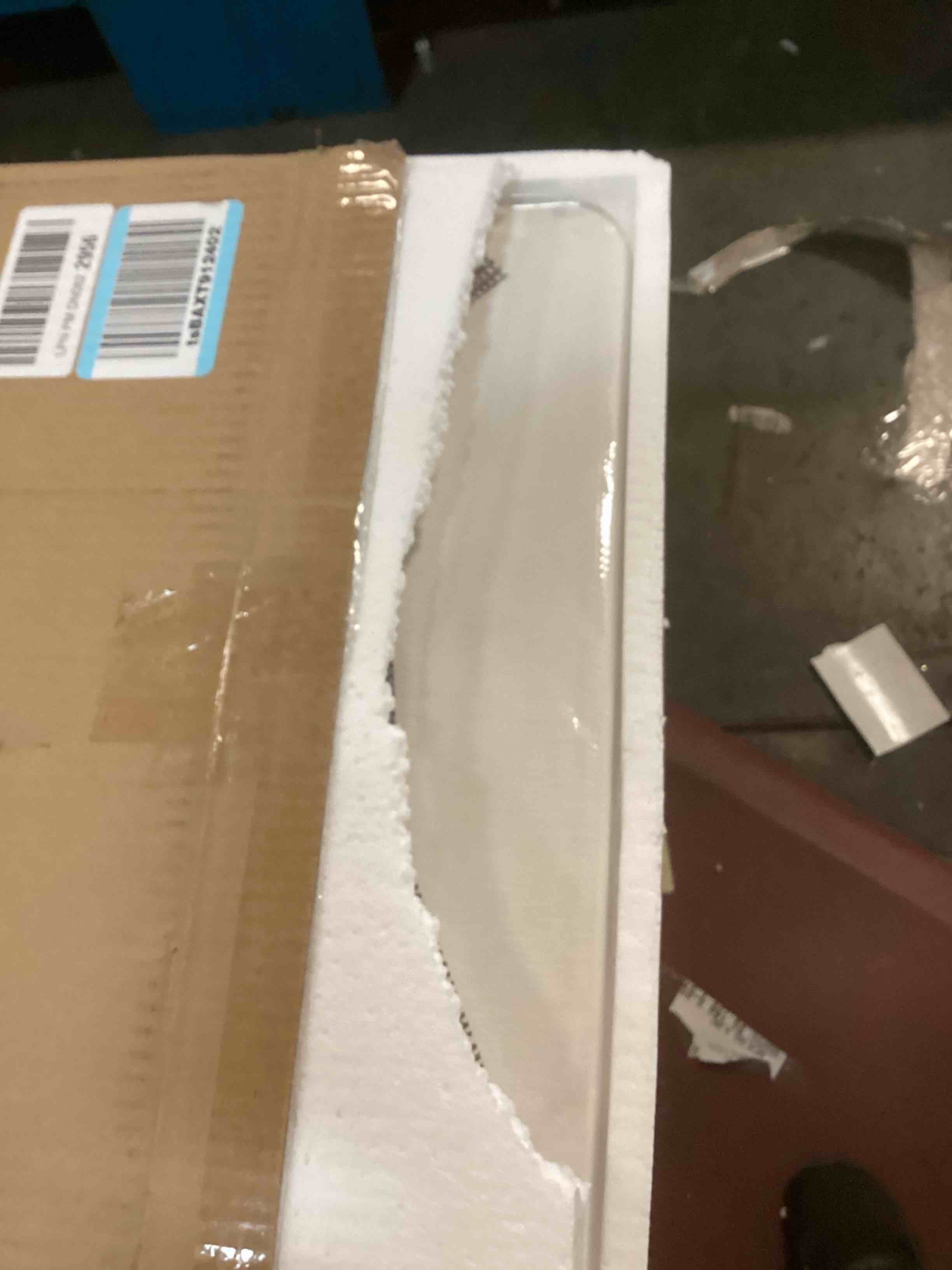 https://s3.amazonaws.com/lotting-images-prod/bidfta/PPE1839435_1736793337963.jpeg
