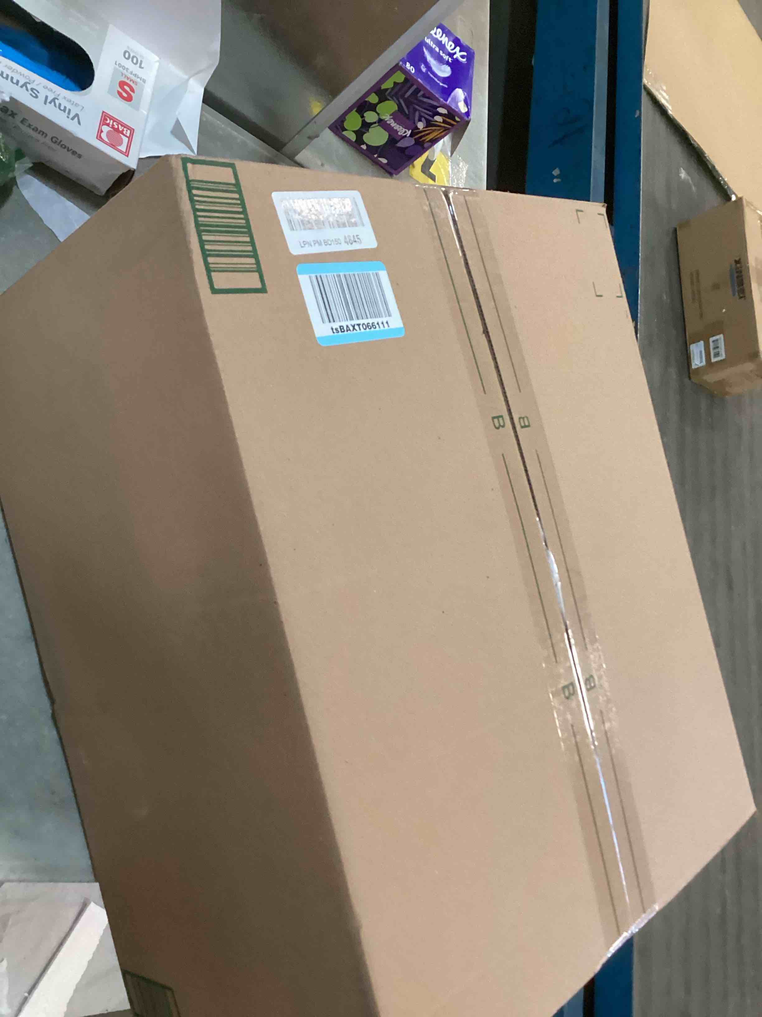 https://s3.amazonaws.com/lotting-images-prod/bidfta/PPE1839527_1736793940556.jpeg