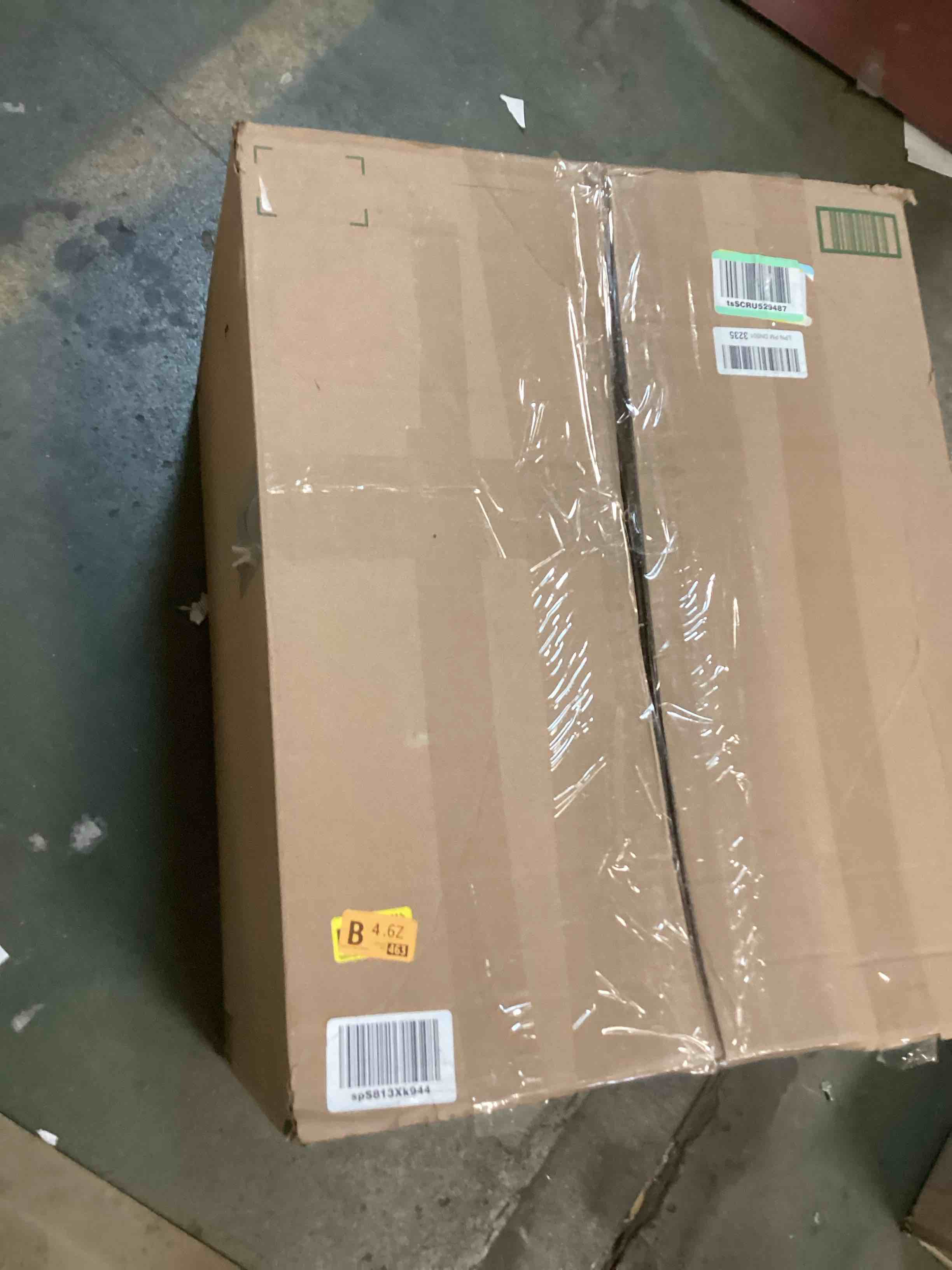 https://s3.amazonaws.com/lotting-images-prod/bidfta/PPE1839588_1736874114256.jpeg