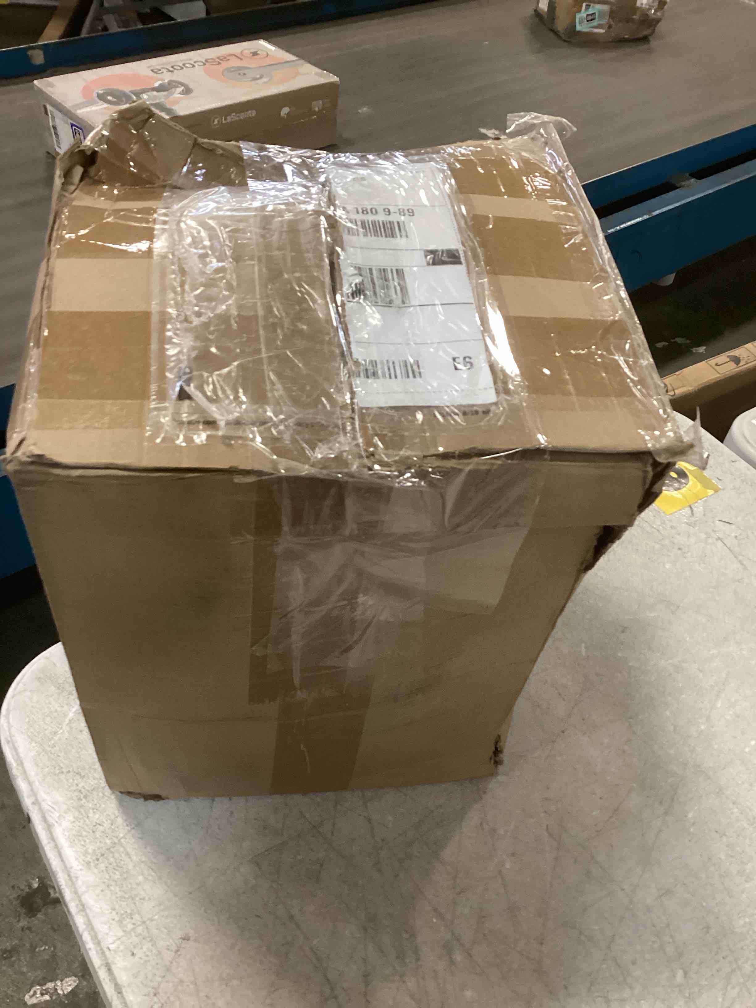 https://s3.amazonaws.com/lotting-images-prod/bidfta/PPE1839614_1736868084538.jpeg