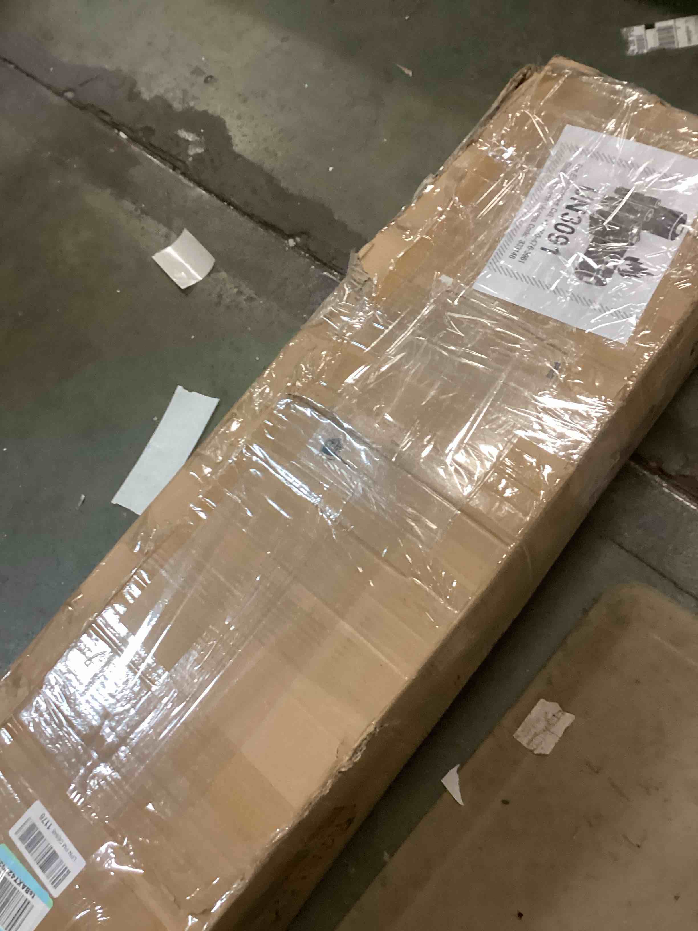 https://s3.amazonaws.com/lotting-images-prod/bidfta/PPE1839650_1736861164456.jpeg