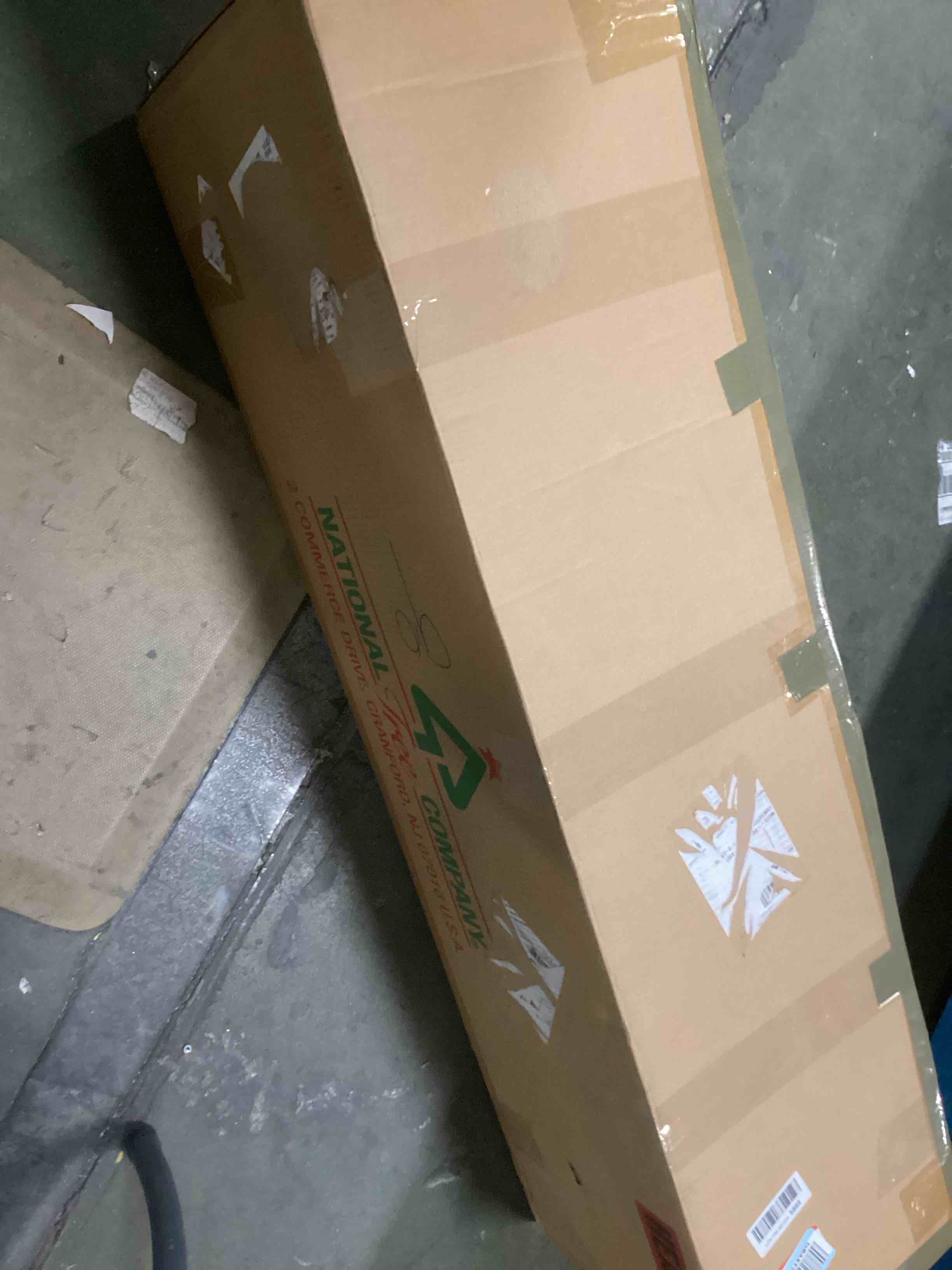 https://s3.amazonaws.com/lotting-images-prod/bidfta/PPE1839654_1736861230340.jpeg