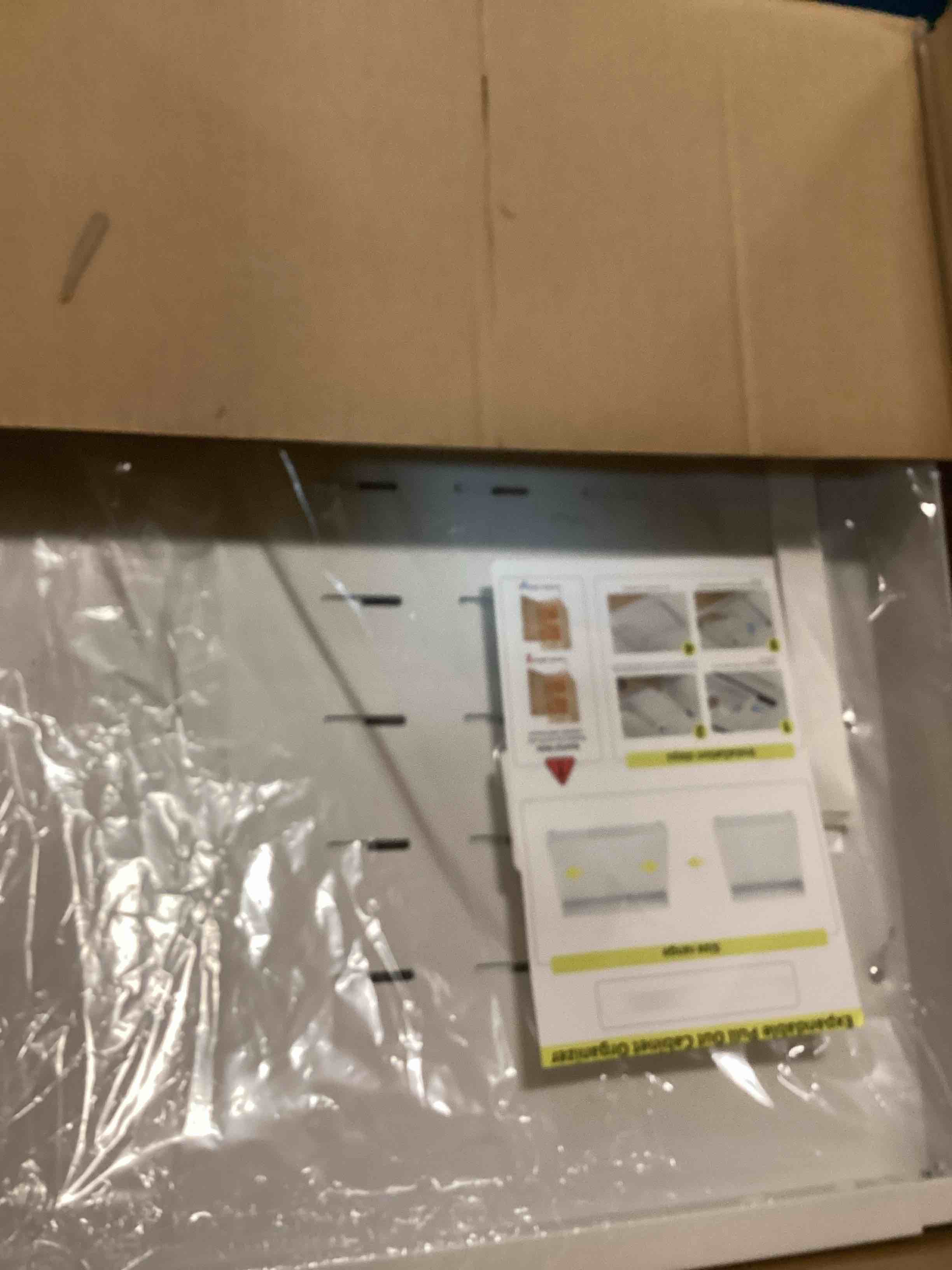 https://s3.amazonaws.com/lotting-images-prod/bidfta/PPE1839675_1736860171155.jpeg