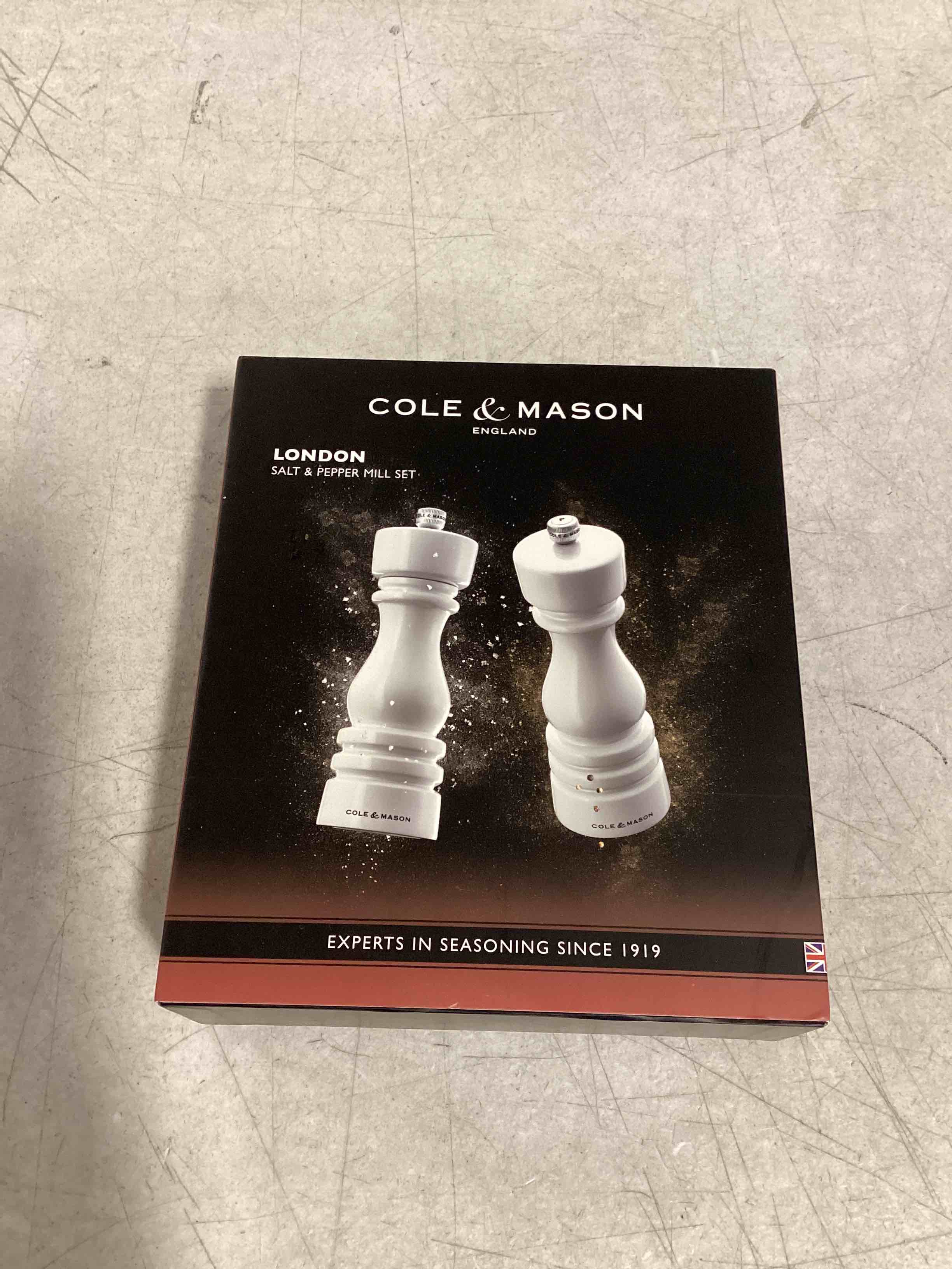 https://s3.amazonaws.com/lotting-images-prod/bidfta/PPE1840377_1732281145223.jpeg