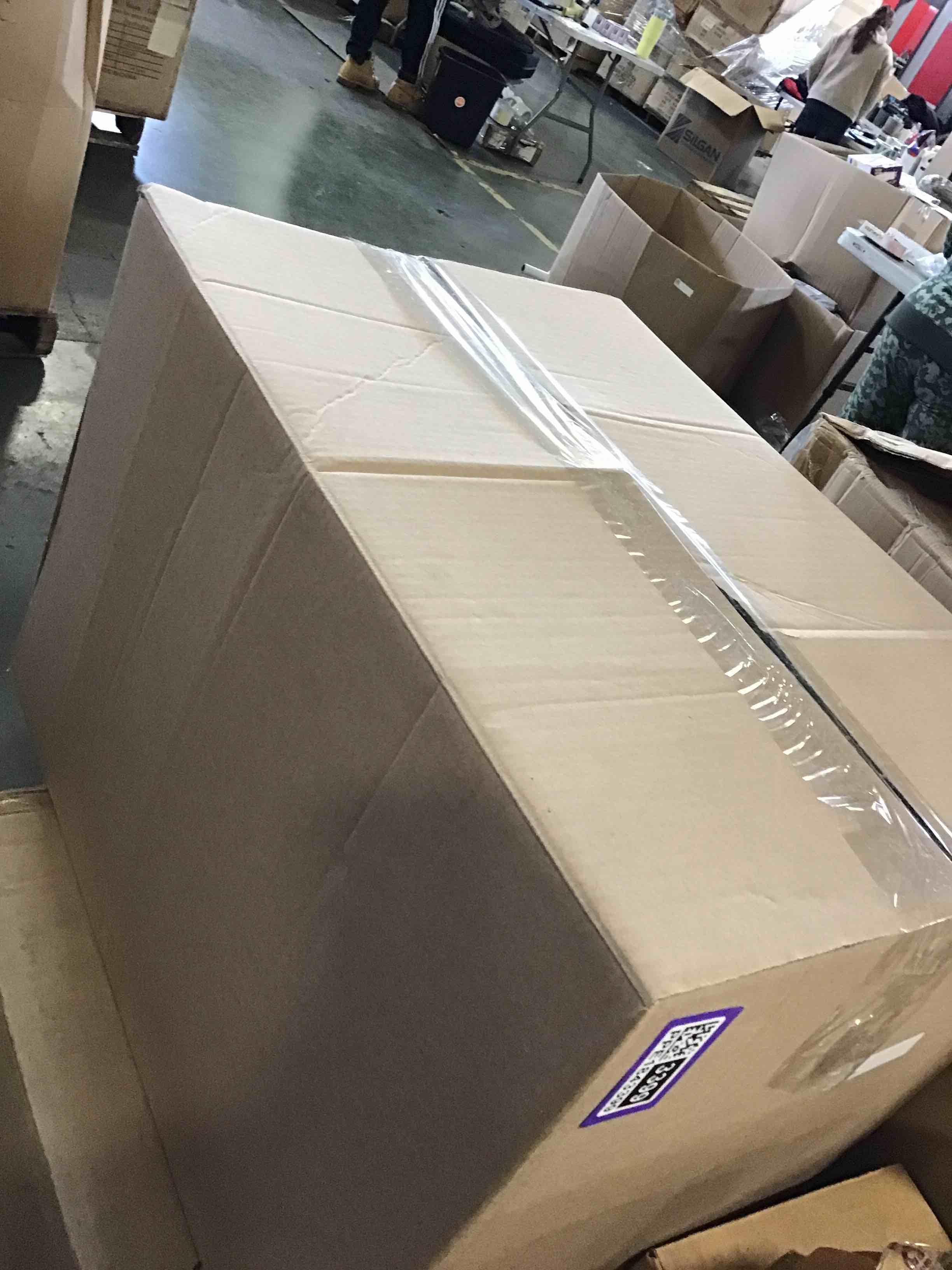 https://s3.amazonaws.com/lotting-images-prod/bidfta/PPE1843399_1732287307799.jpeg