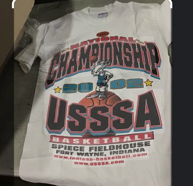 Case of 115 shirt) Small ,NATIONAL CHAMPIOM 2002 ,NCAA East Regional Championship Baltimore MD - March Madness
