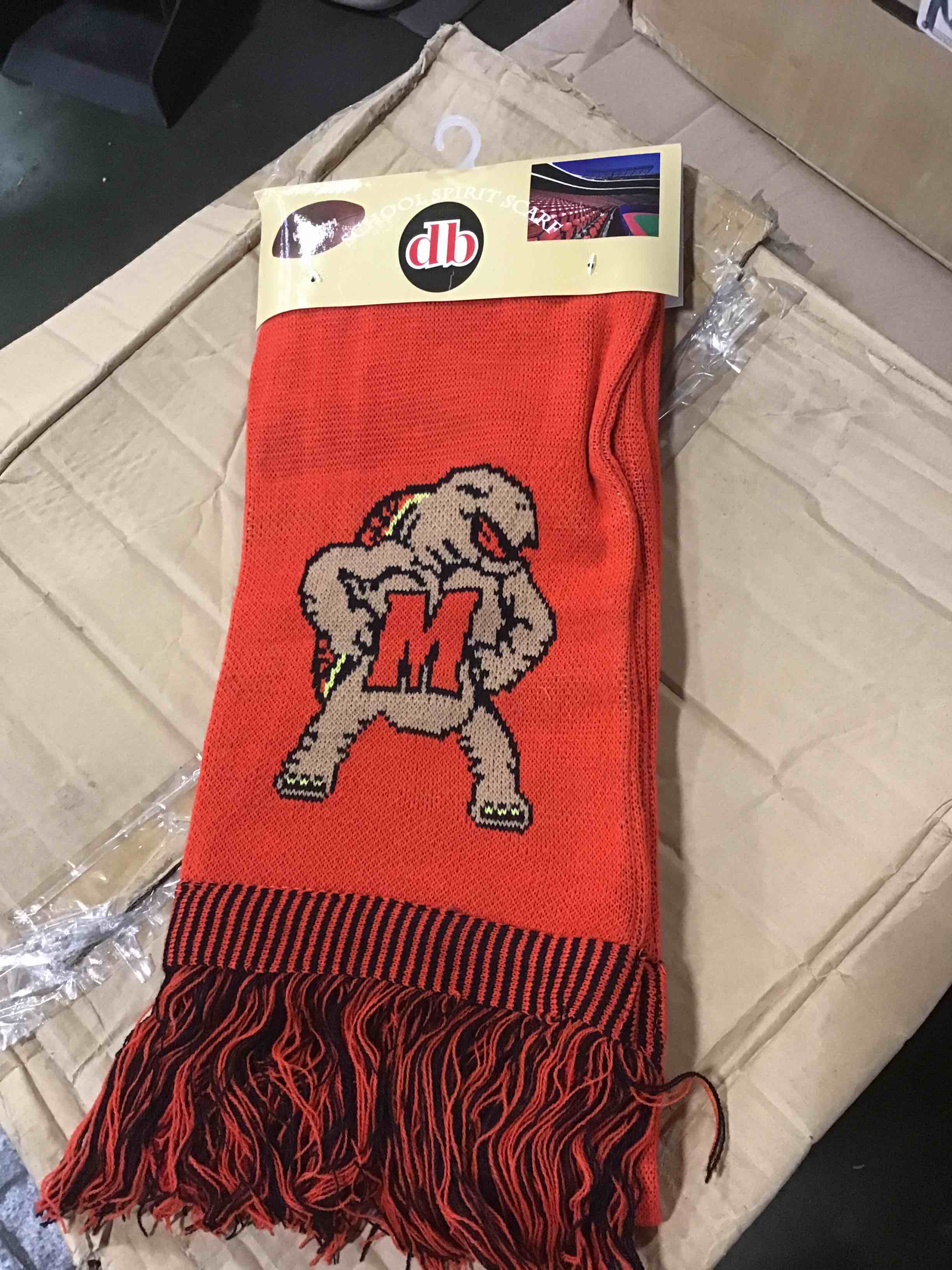 CASE OF 36 pcs) Browns NFL Team Logo Scarf school spirit scarf