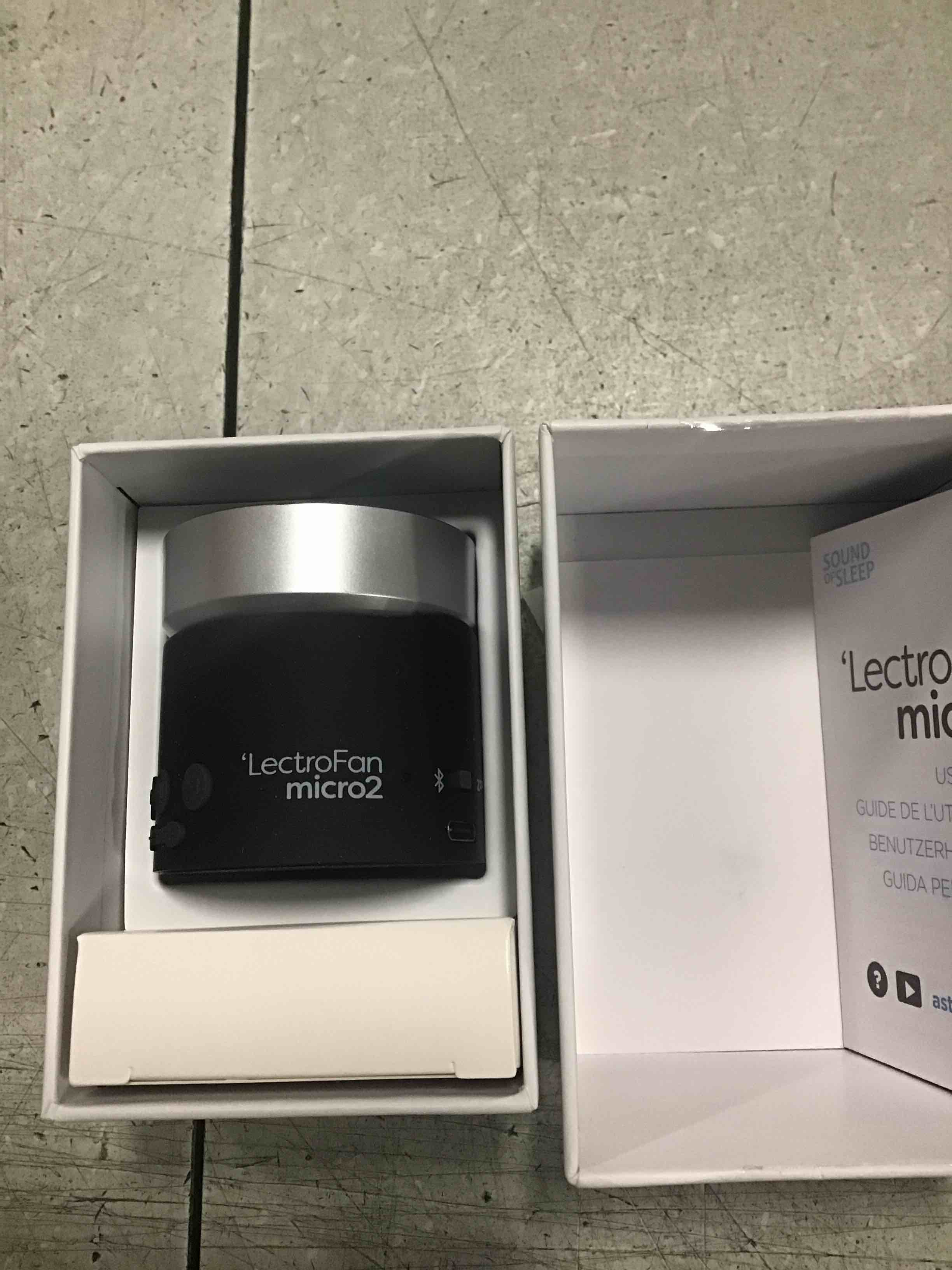 https://s3.amazonaws.com/lotting-images-prod/bidfta/PPE1845403_1733227916325.jpeg