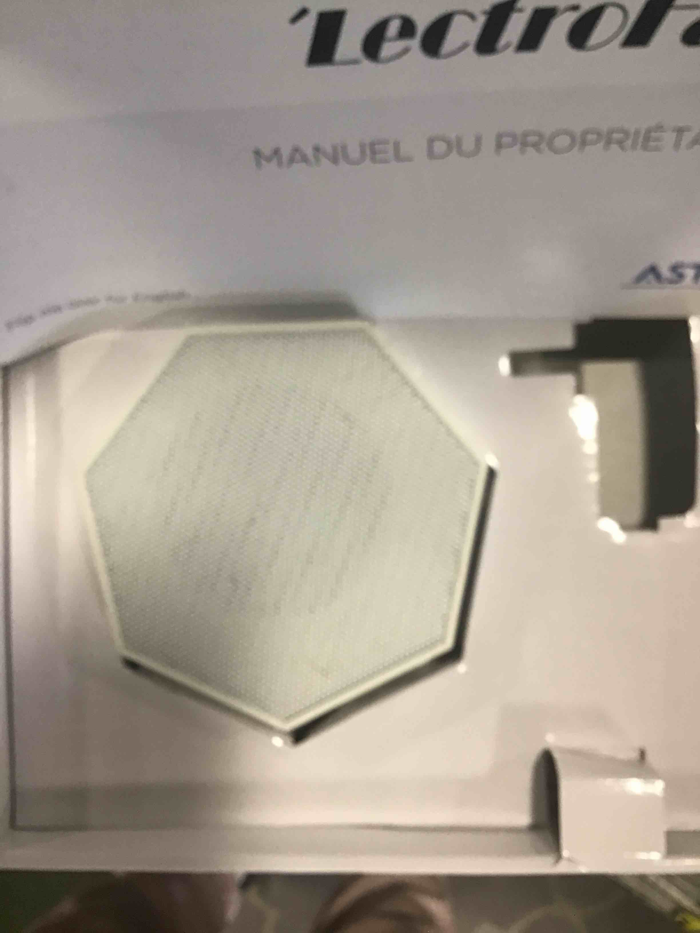 https://s3.amazonaws.com/lotting-images-prod/bidfta/PPE1845605_1733247955696.jpeg