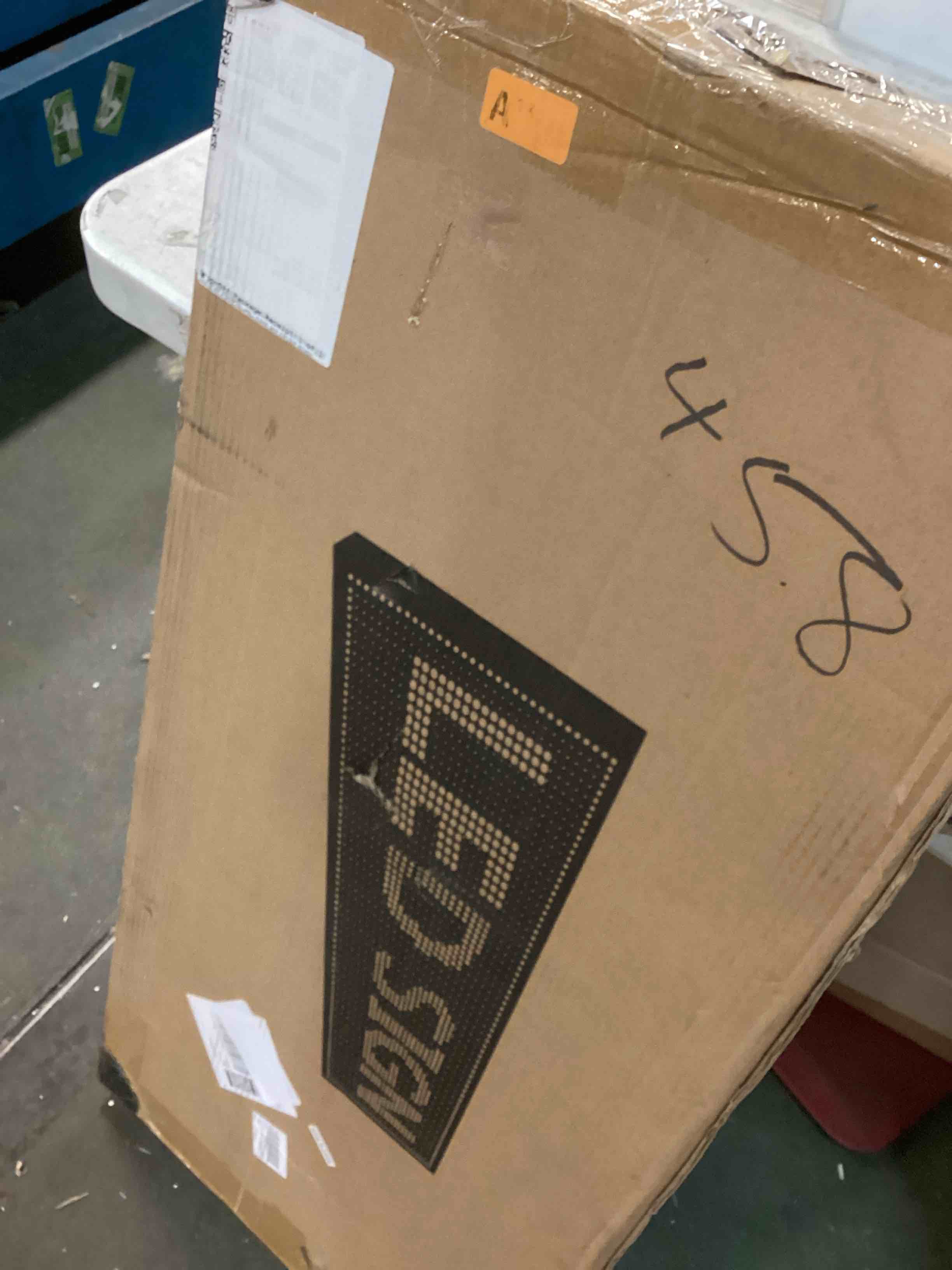 https://s3.amazonaws.com/lotting-images-prod/bidfta/PPE1846470_1732553520012.jpeg