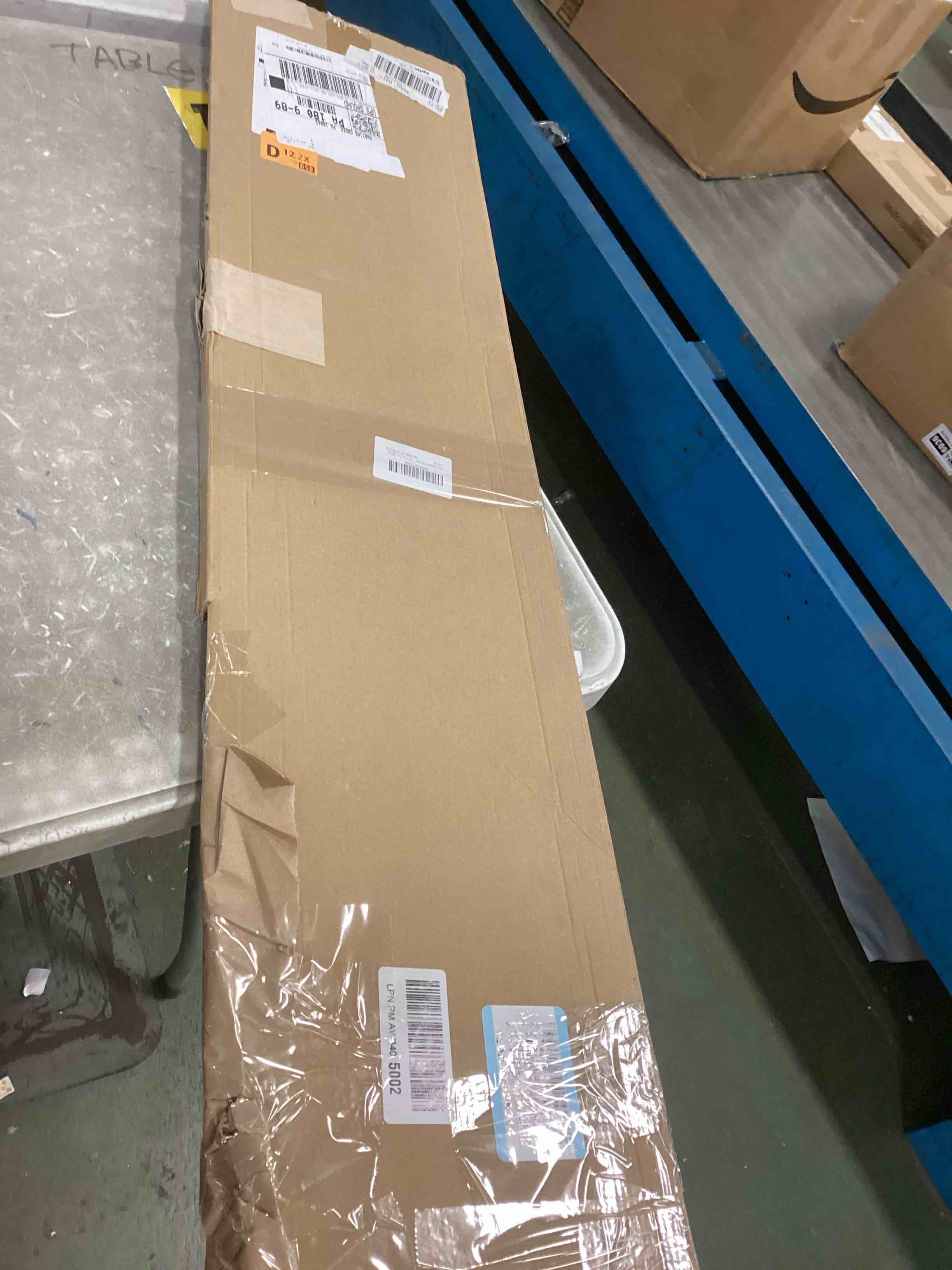 https://s3.amazonaws.com/lotting-images-prod/bidfta/PPE1846916_1732722779664.jpeg