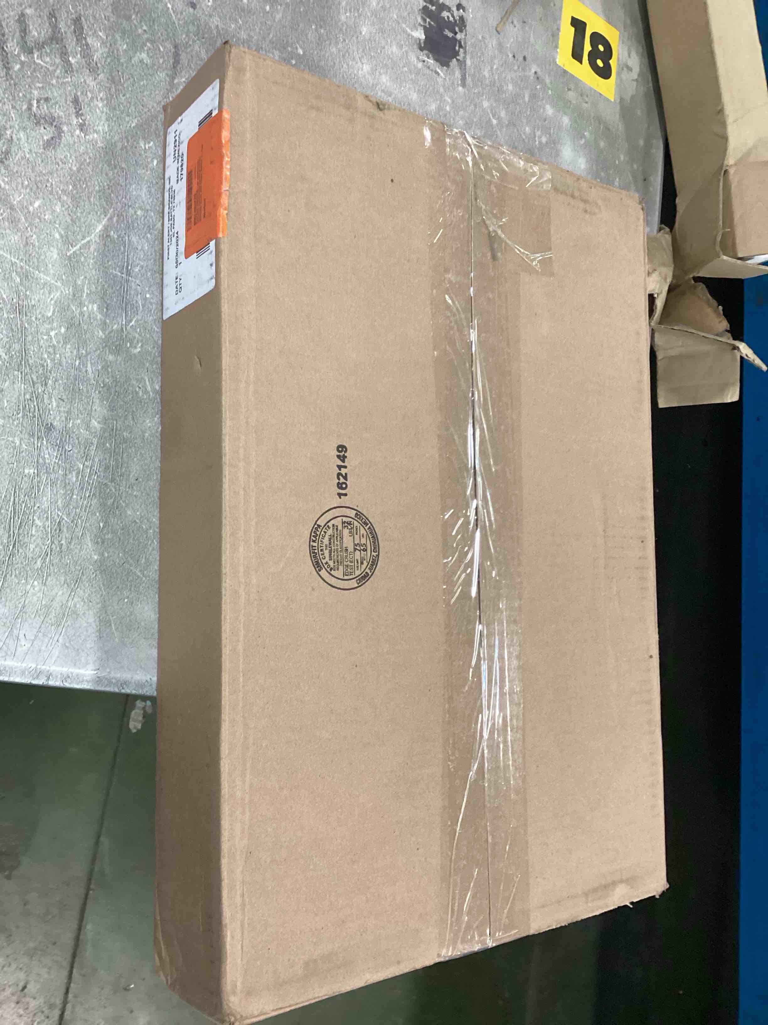 https://s3.amazonaws.com/lotting-images-prod/bidfta/PPE1847072_1733146903831.jpeg