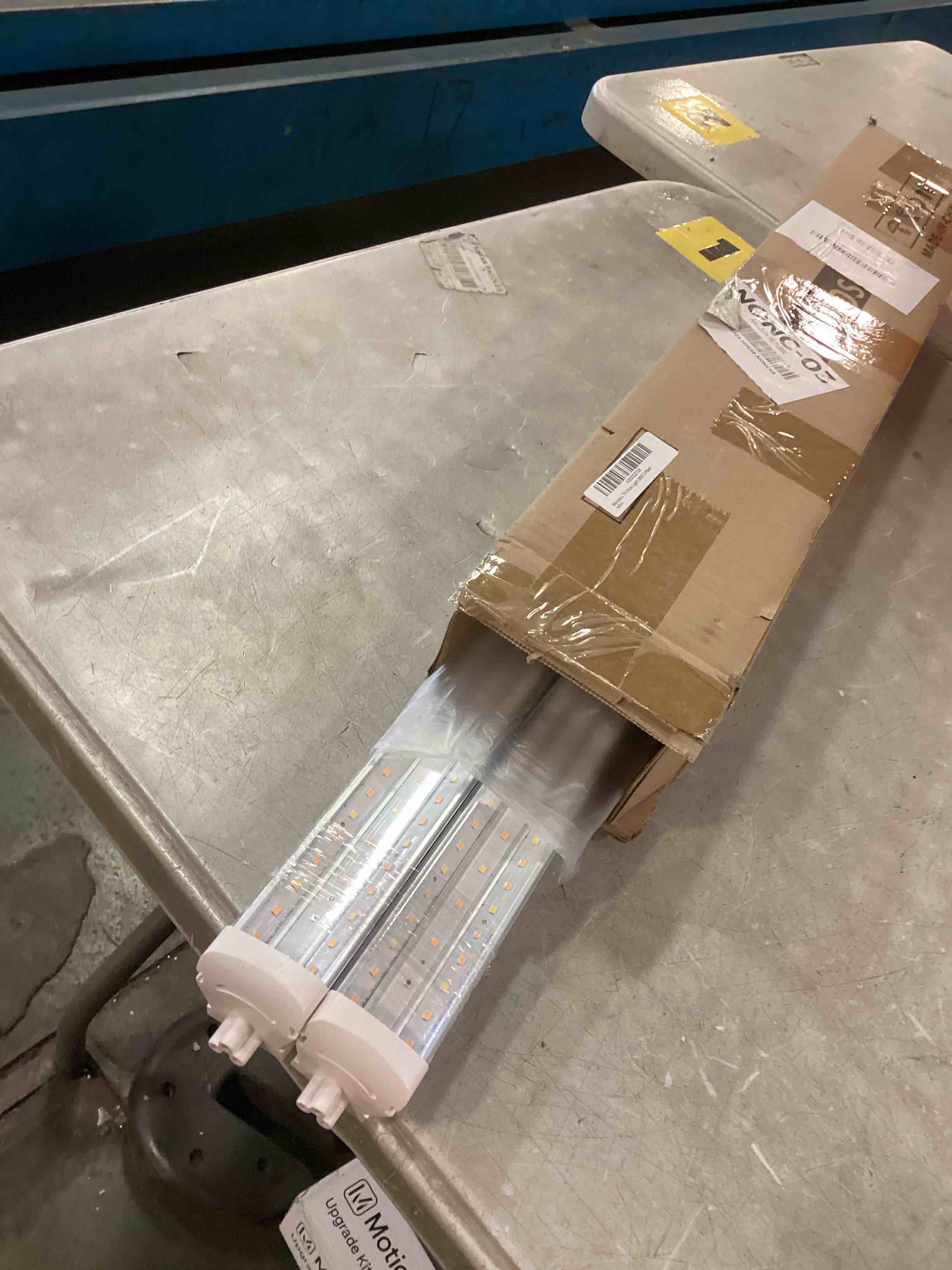 https://s3.amazonaws.com/lotting-images-prod/bidfta/PPE1847501_1733257616806.jpeg