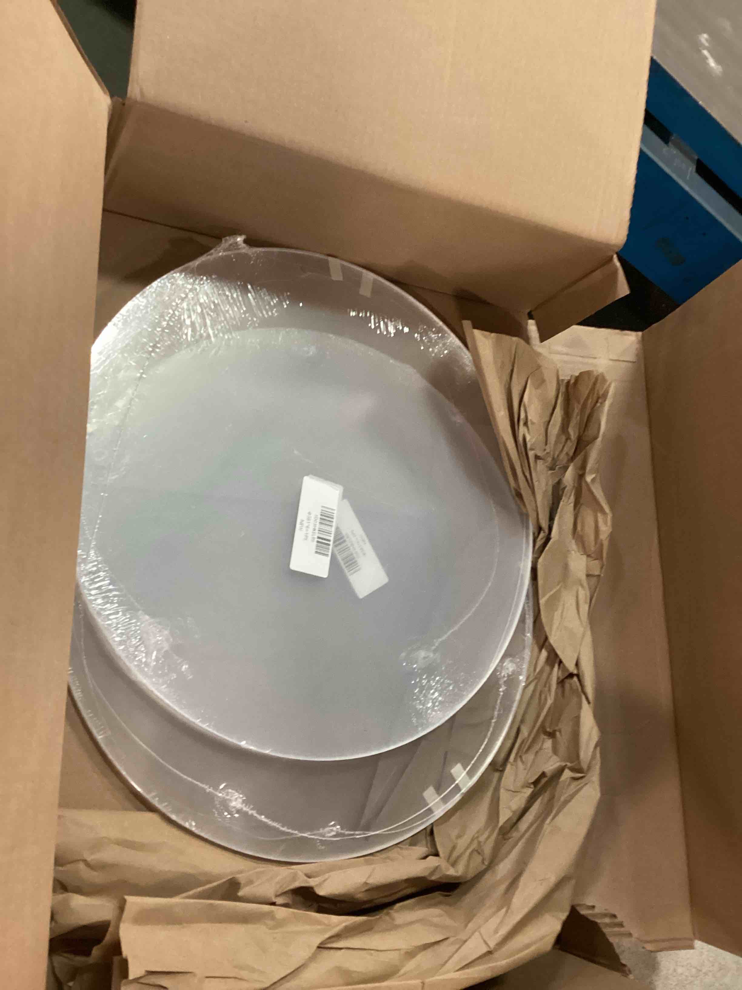 https://s3.amazonaws.com/lotting-images-prod/bidfta/PPE1847711_1733403882040.jpeg