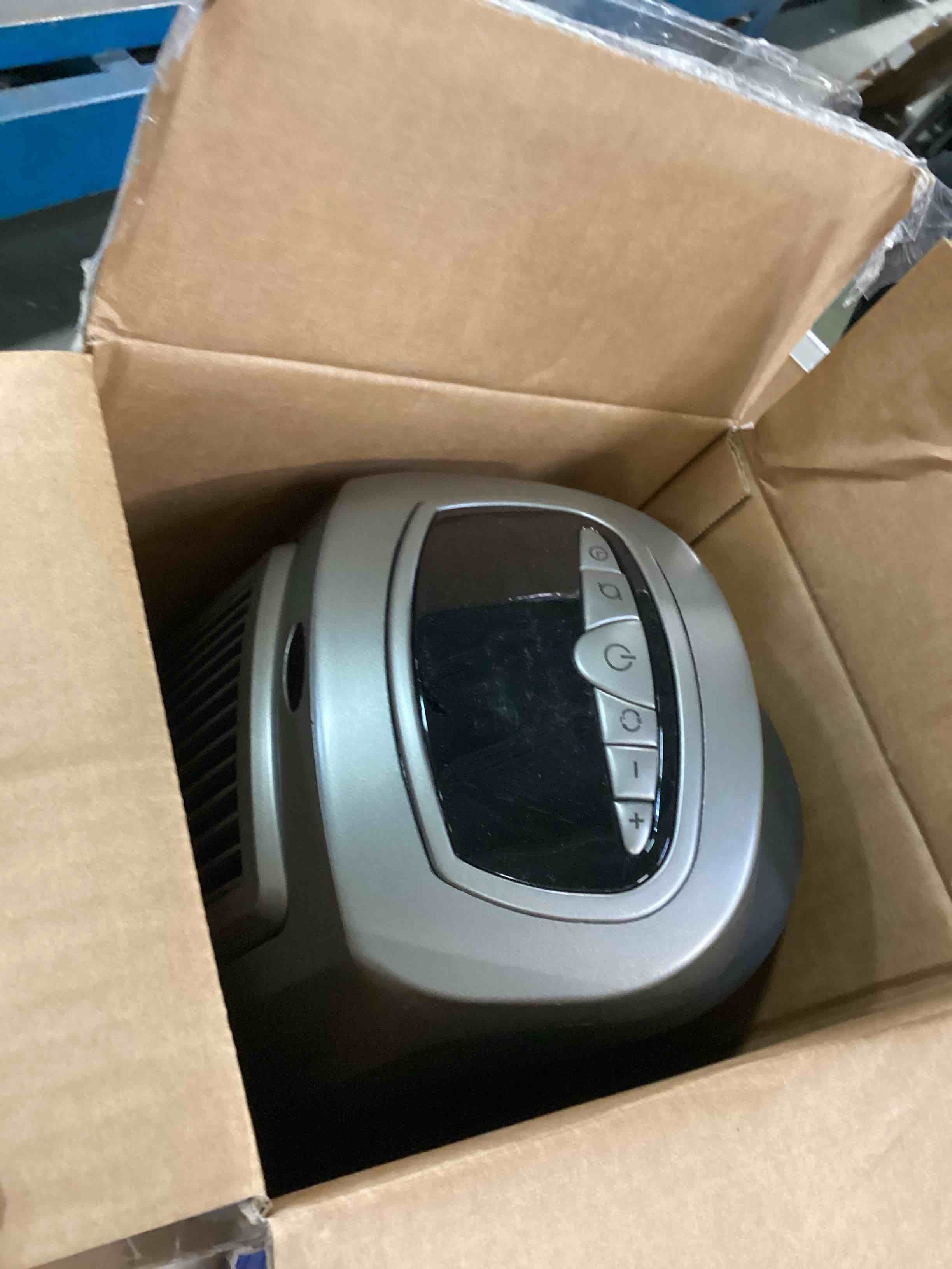 https://s3.amazonaws.com/lotting-images-prod/bidfta/PPE1847761_1733408172925.jpeg