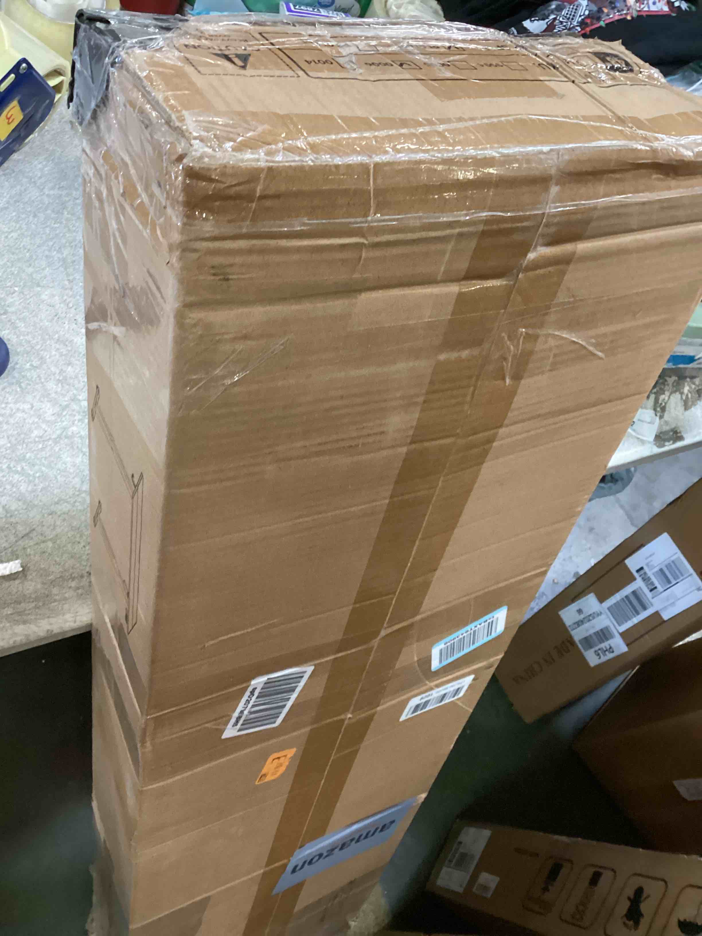 https://s3.amazonaws.com/lotting-images-prod/bidfta/PPE1847889_1733420245567.jpeg