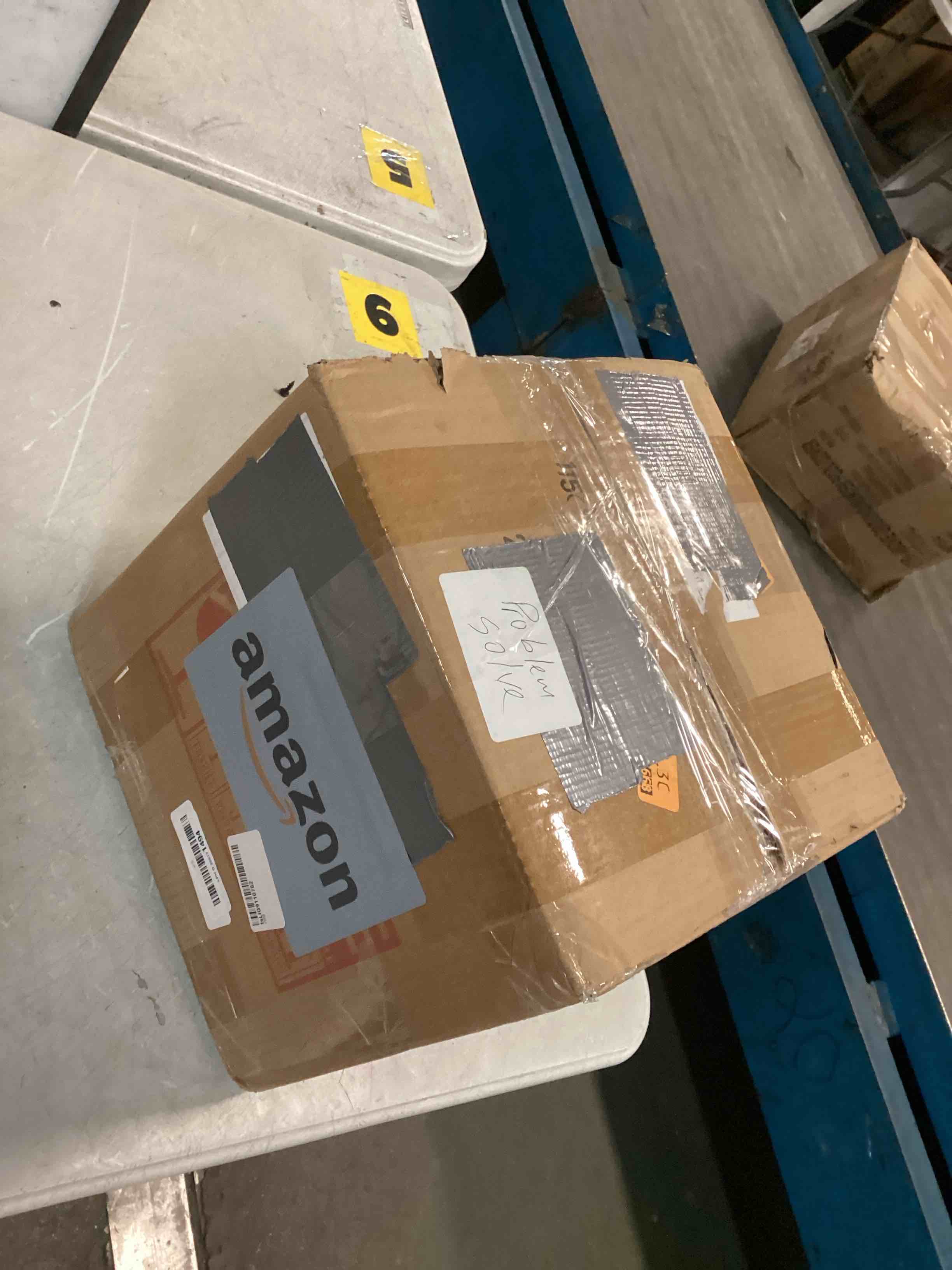 https://s3.amazonaws.com/lotting-images-prod/bidfta/PPE1848465_1733837580138.jpeg
