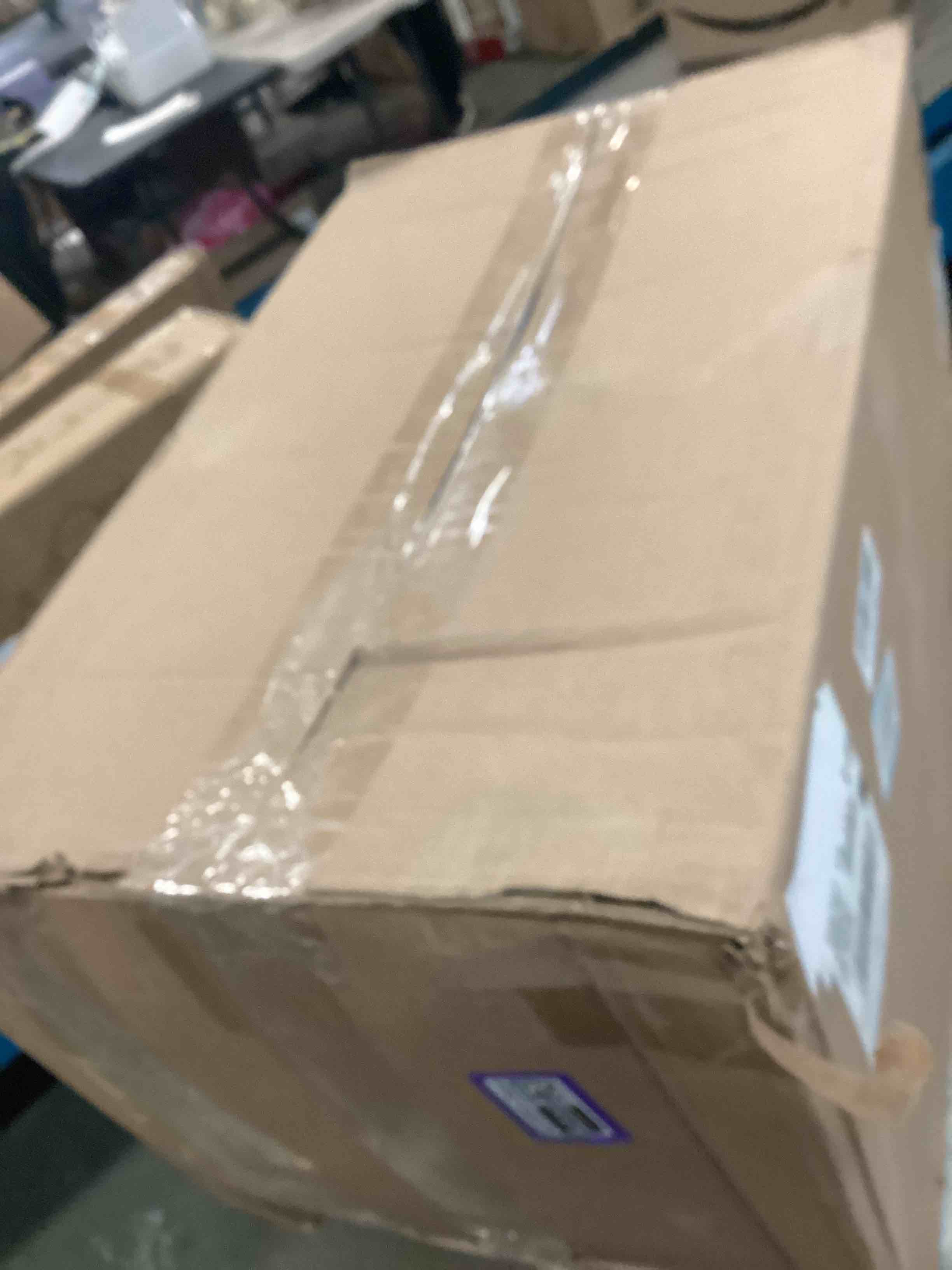 https://s3.amazonaws.com/lotting-images-prod/bidfta/PPE1849326_1732730913039.jpeg