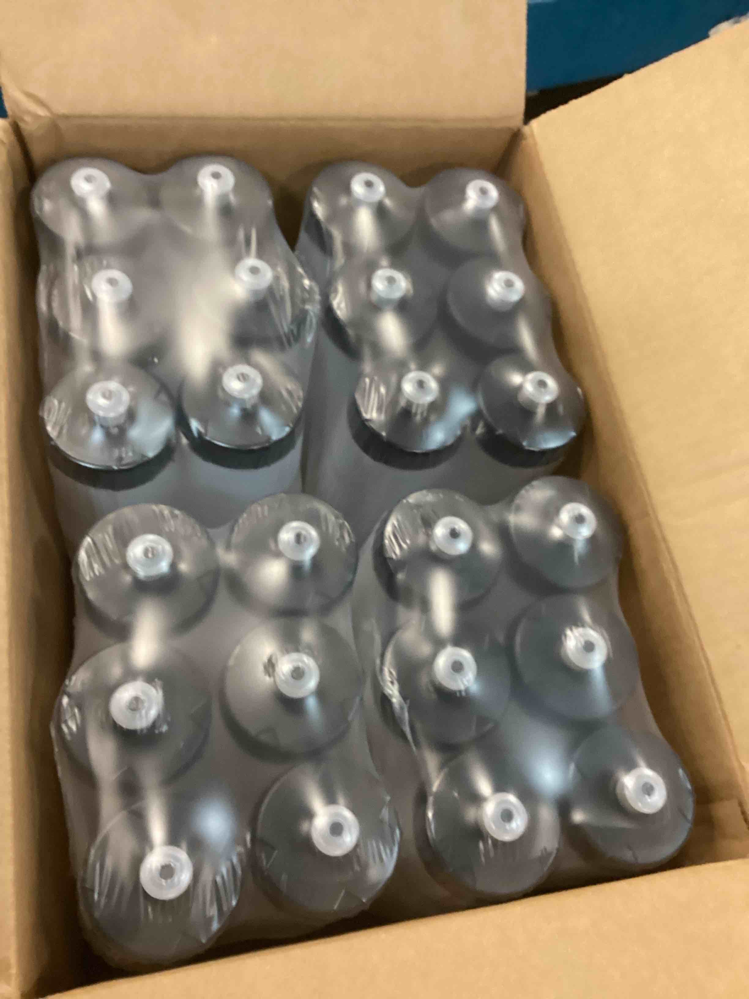 https://s3.amazonaws.com/lotting-images-prod/bidfta/PPE1849571_1733142849487.jpeg