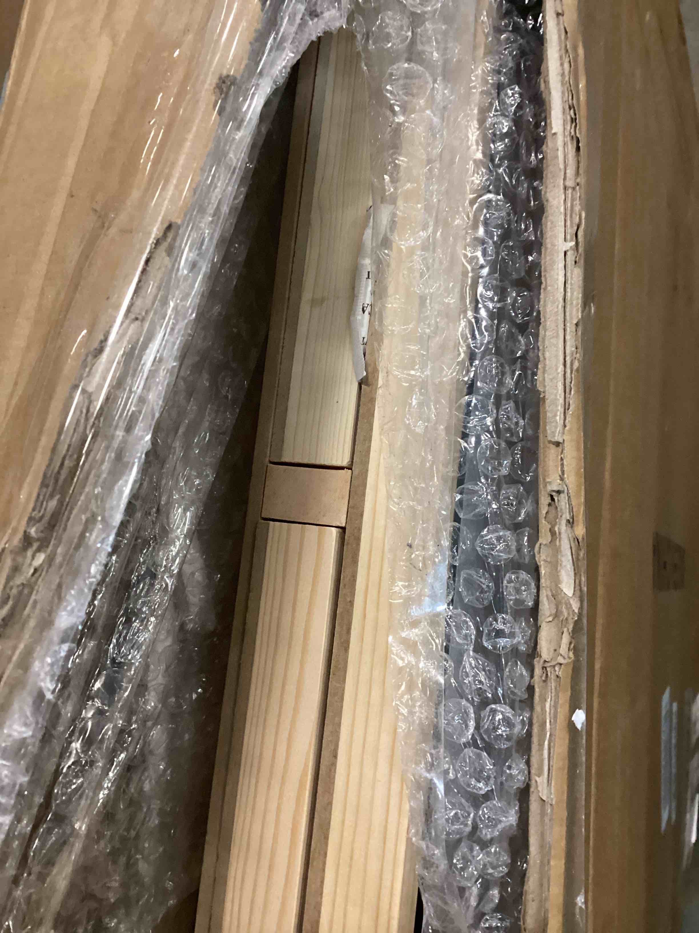 https://s3.amazonaws.com/lotting-images-prod/bidfta/PPE1849576_1733142051416.jpeg