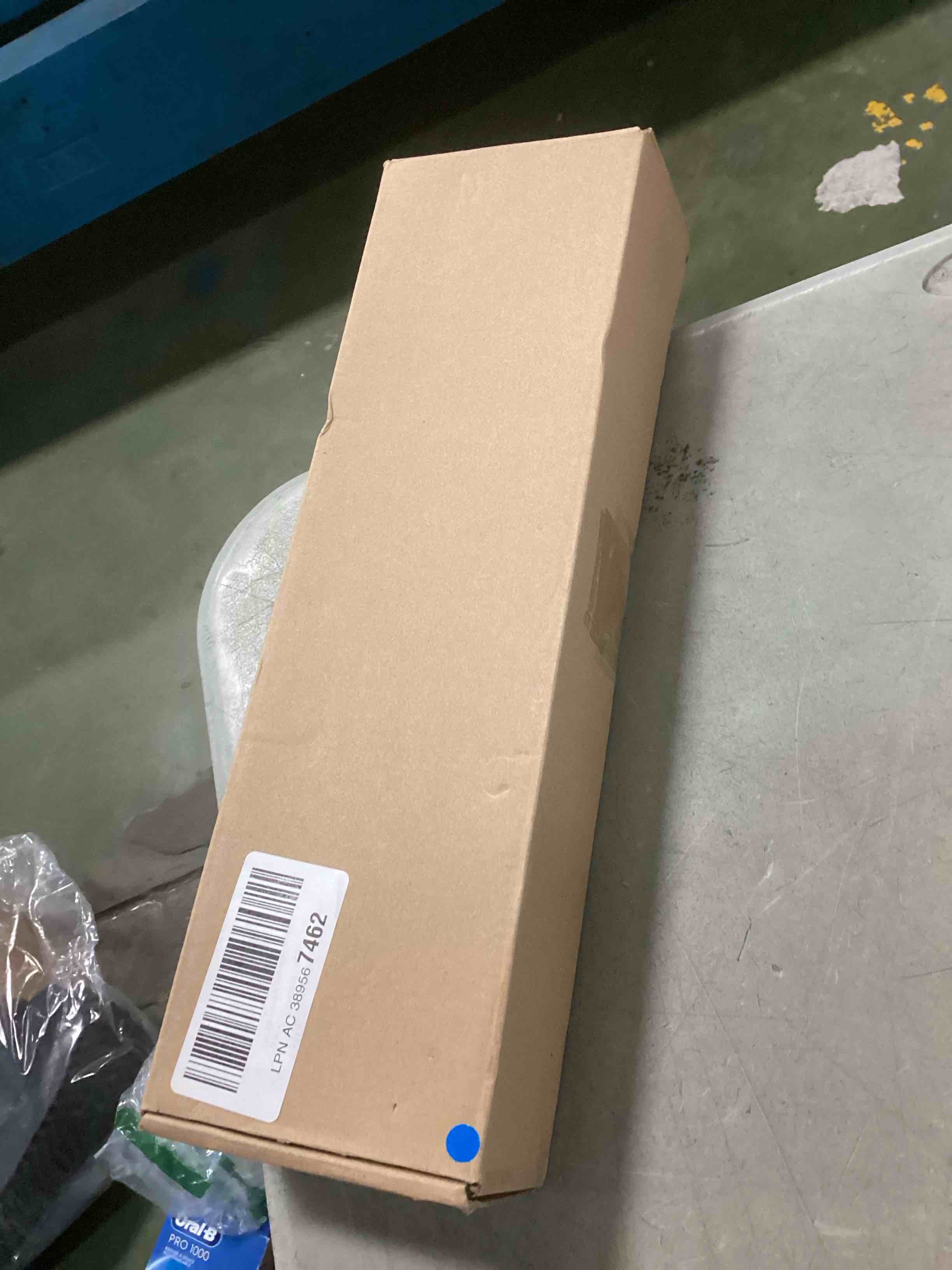 https://s3.amazonaws.com/lotting-images-prod/bidfta/PPE1850098_1733489970769.jpeg