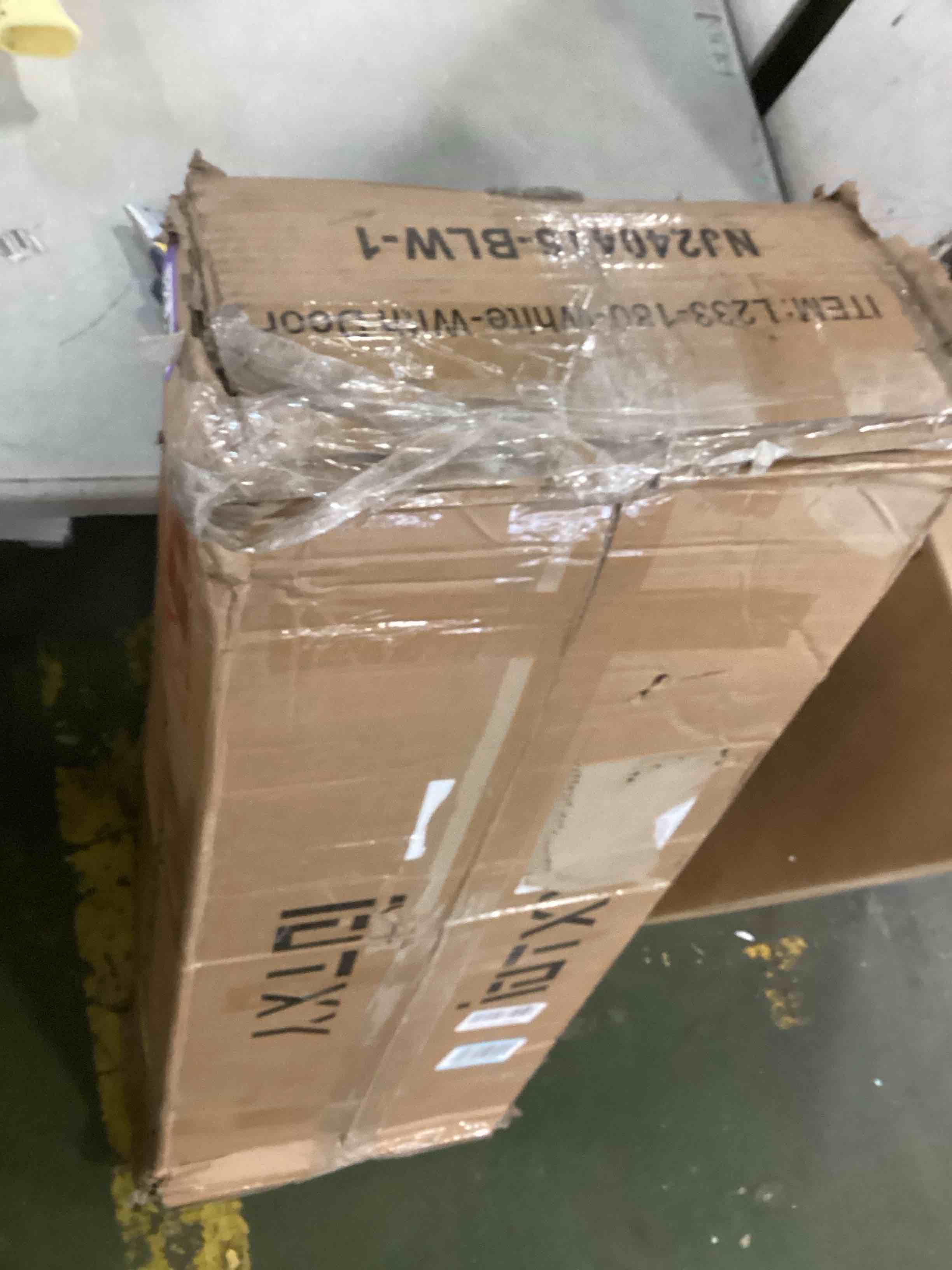 https://s3.amazonaws.com/lotting-images-prod/bidfta/PPE1850347_1733764815495.jpeg