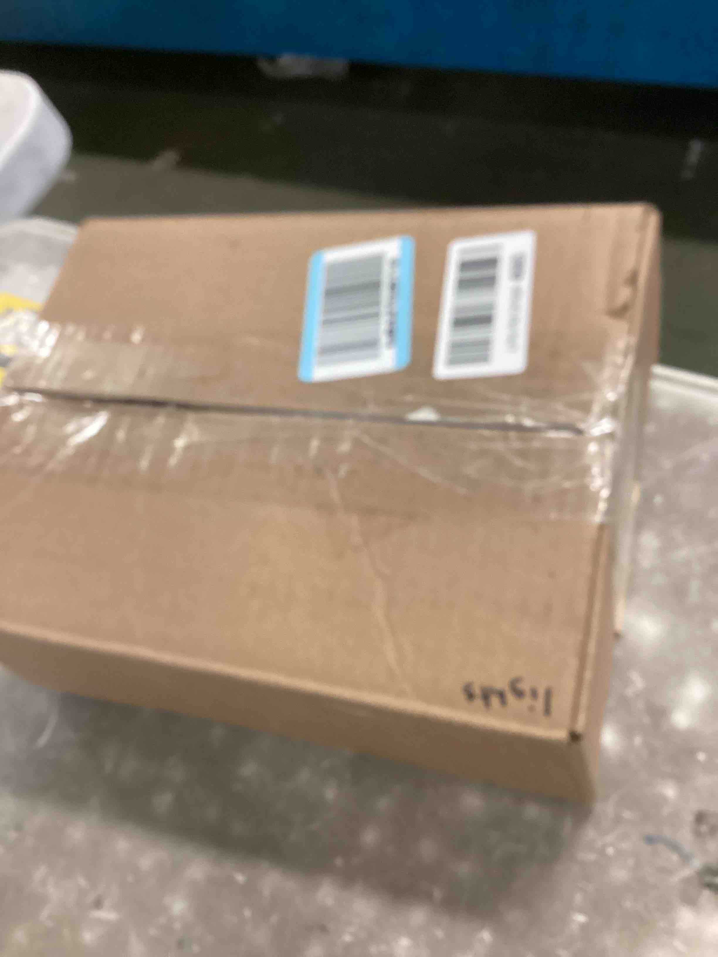 https://s3.amazonaws.com/lotting-images-prod/bidfta/PPE1850427_1733936393529.jpeg