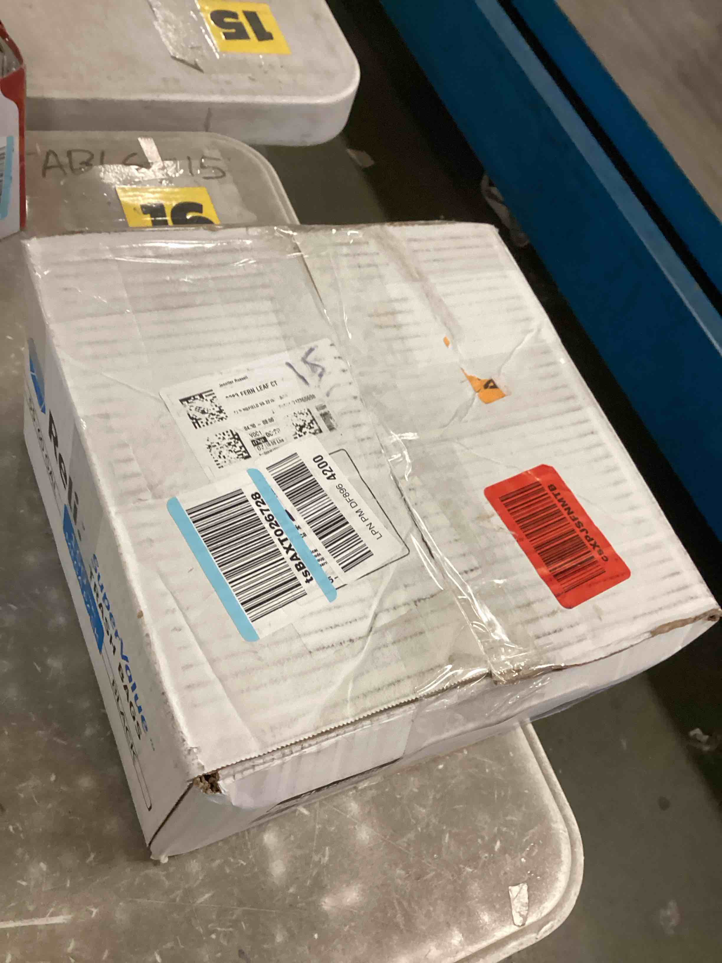https://s3.amazonaws.com/lotting-images-prod/bidfta/PPE1850434_1733934905249.jpeg